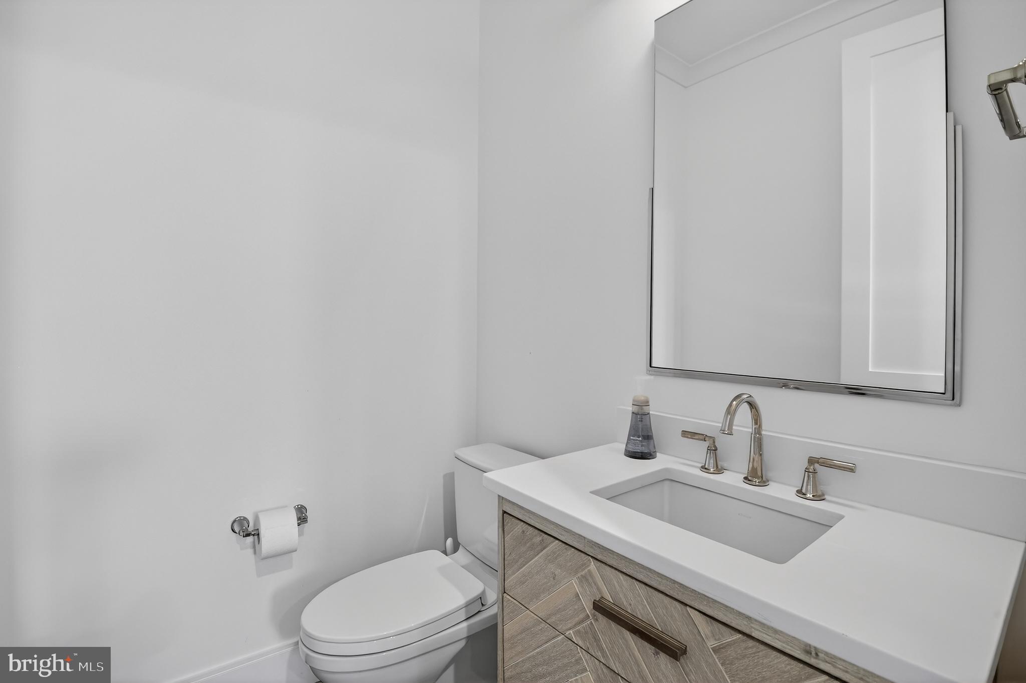 BRADLEY HILLS - Residential