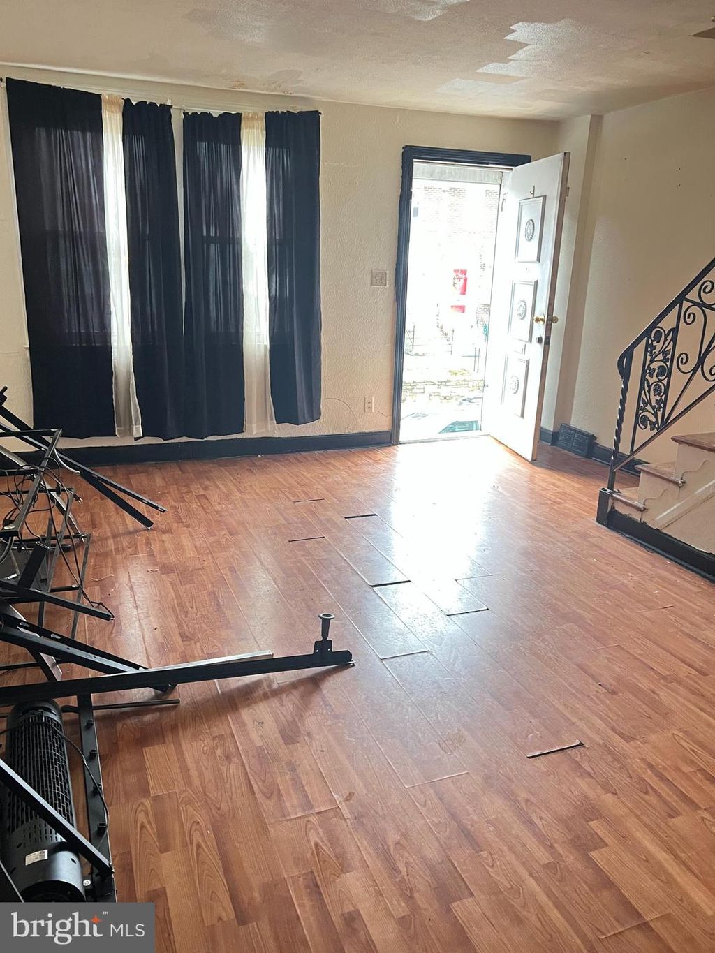 Photo of 4312 Vista Street, PHILADELPHIA, PA 19136 (MLS # PAPH2570212)