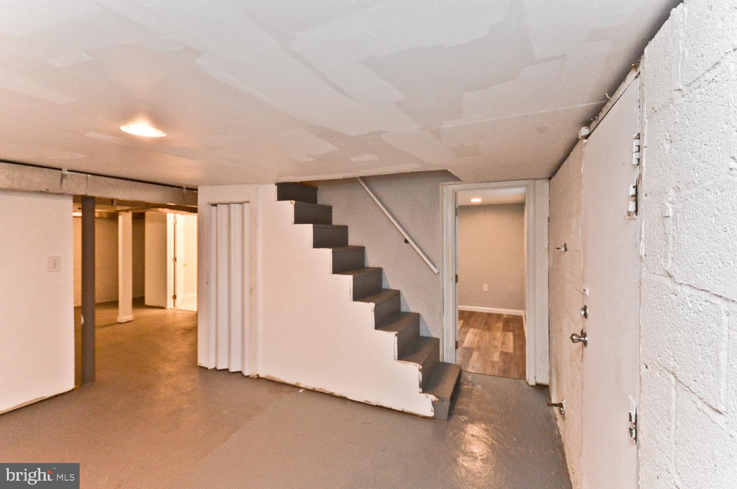 THE ADDISON - Residential Lease