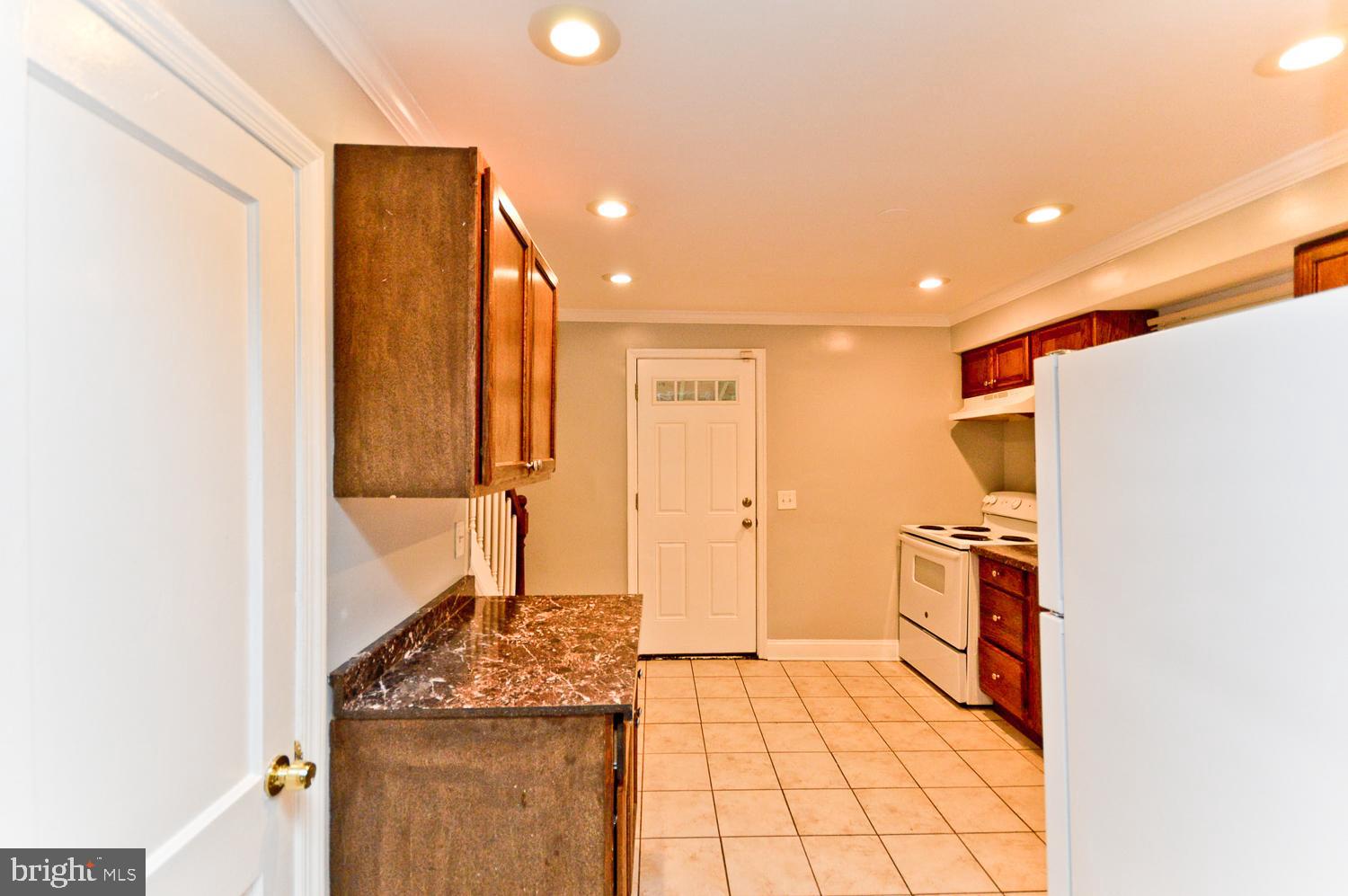 THE ADDISON - Residential Lease