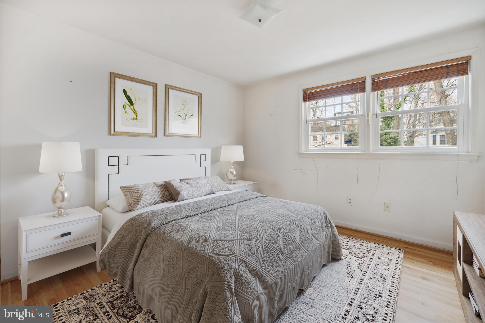 MAPLEWOOD - Residential