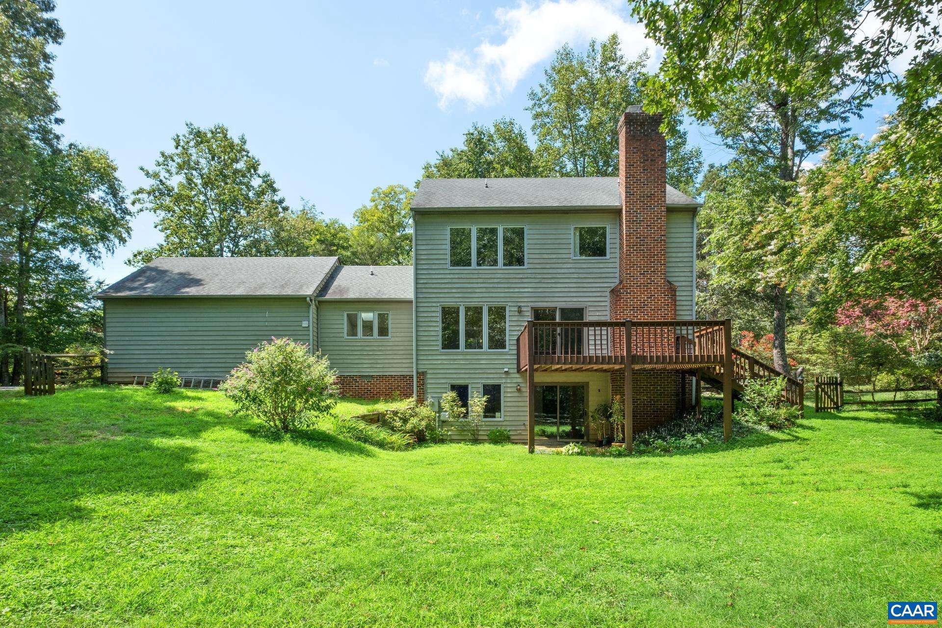 PEACOCK HILL - Residential