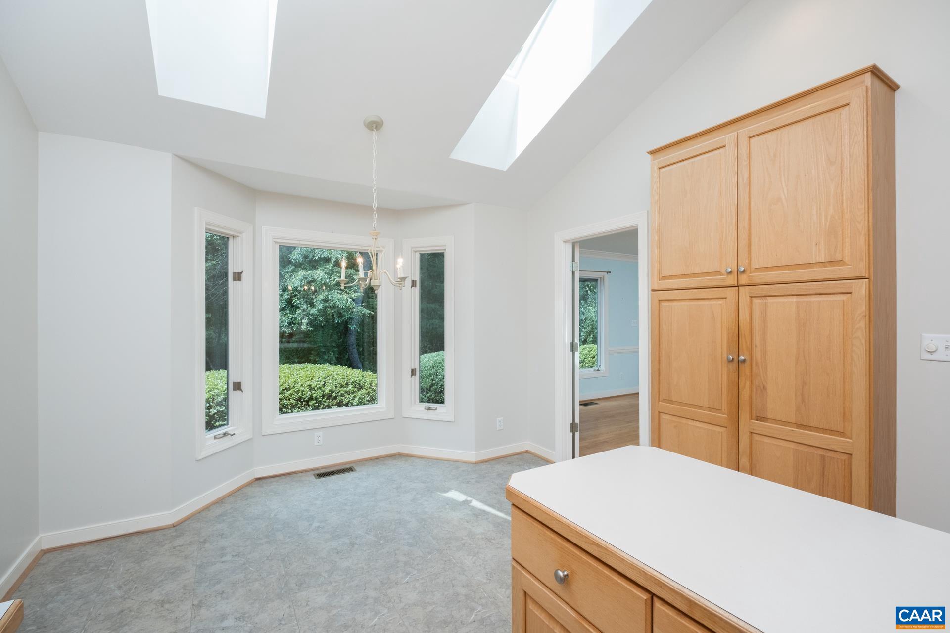 PEACOCK HILL - Residential