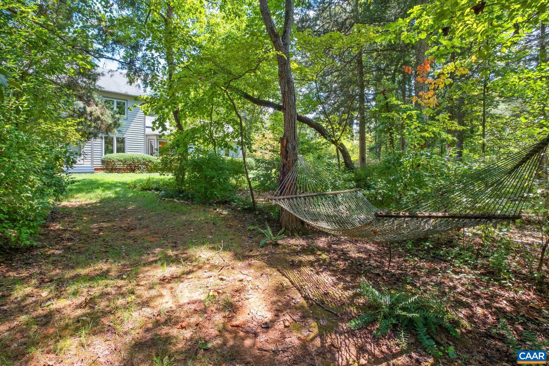 PEACOCK HILL - Residential