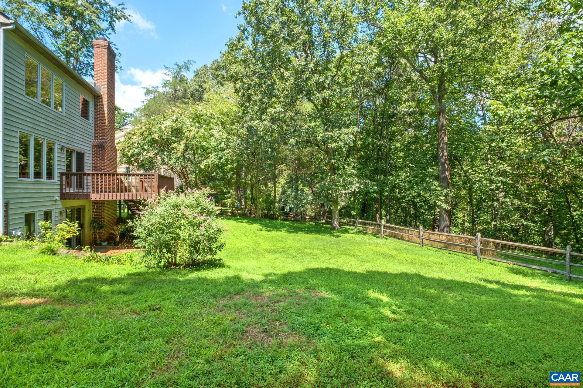 PEACOCK HILL - Residential