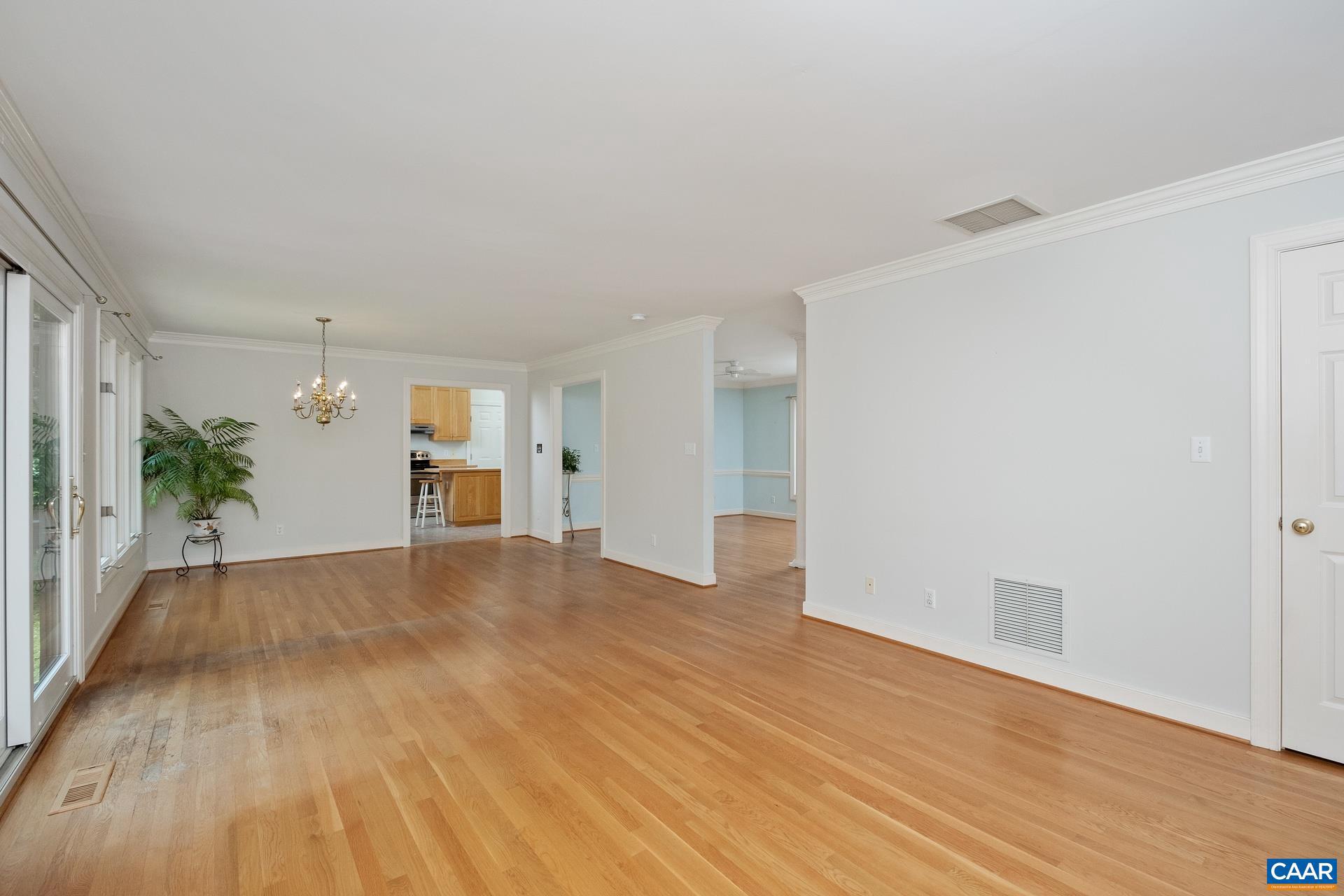 PEACOCK HILL - Residential