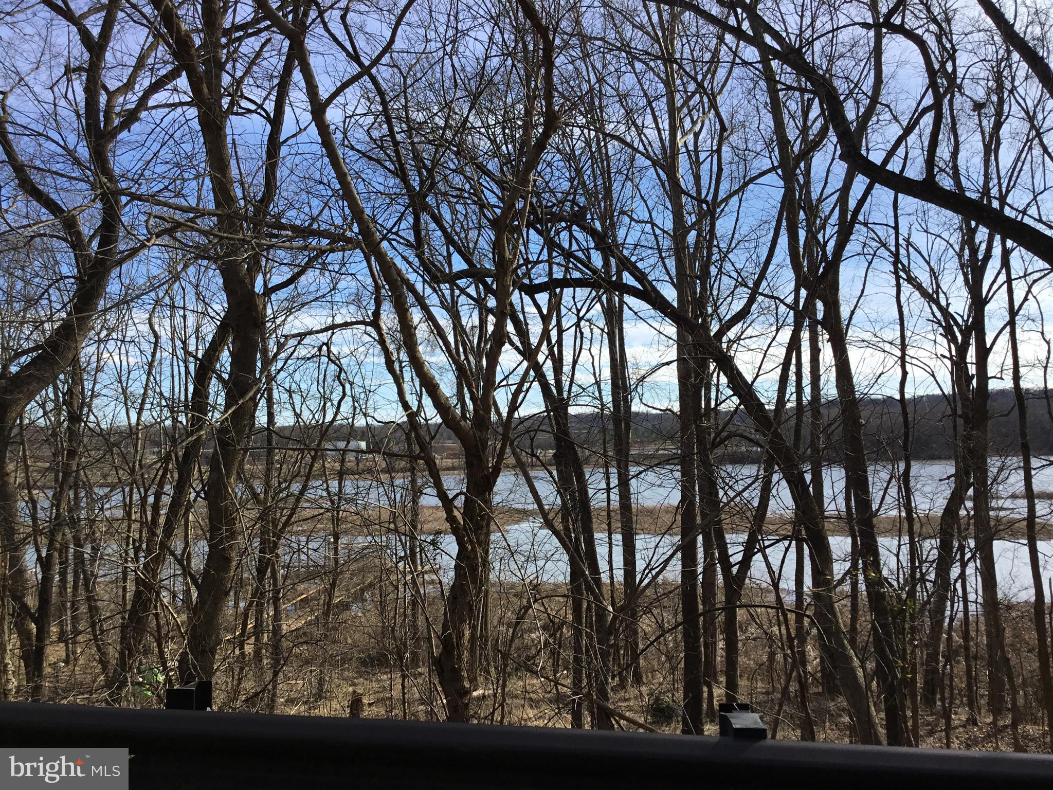 PISCATAWAY HILLS - Land