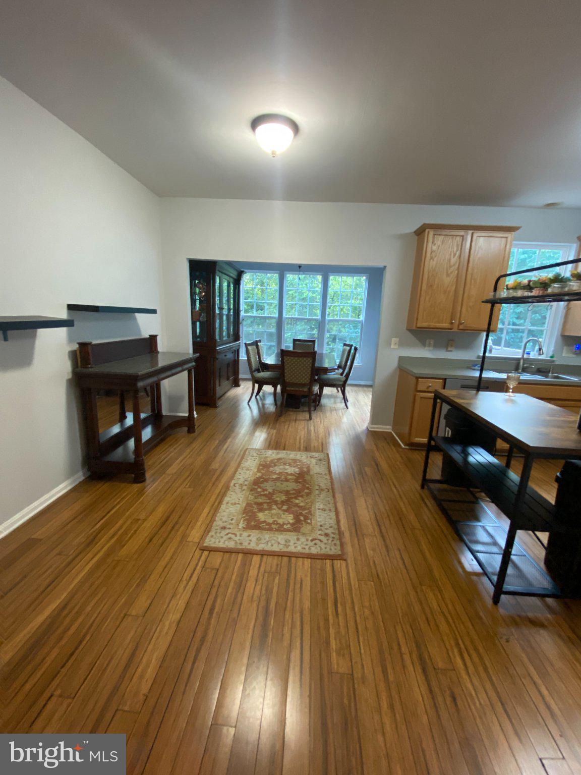 123 SWEARINGEN WAY