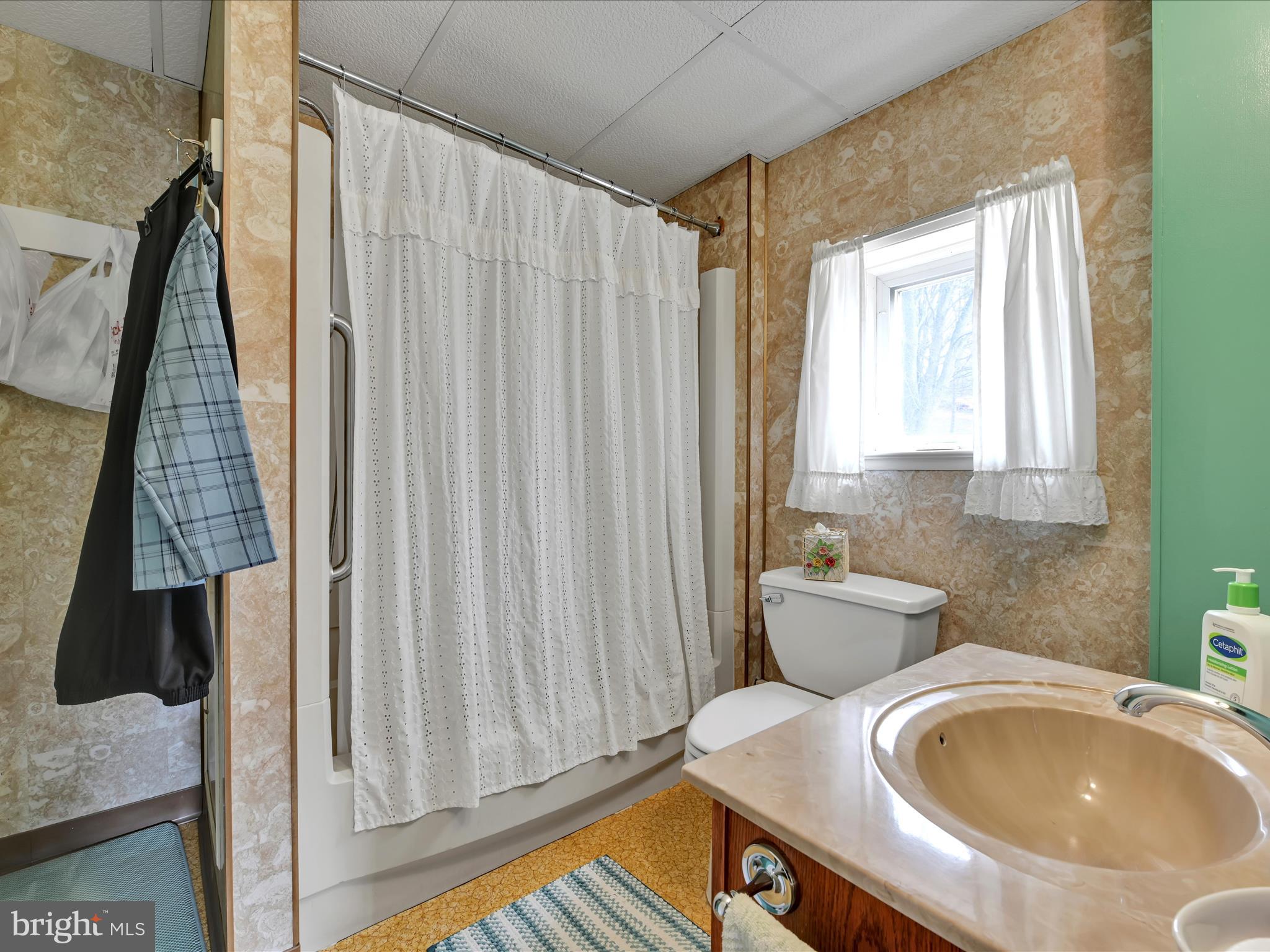 CLAY TOWNSHIP - Residential