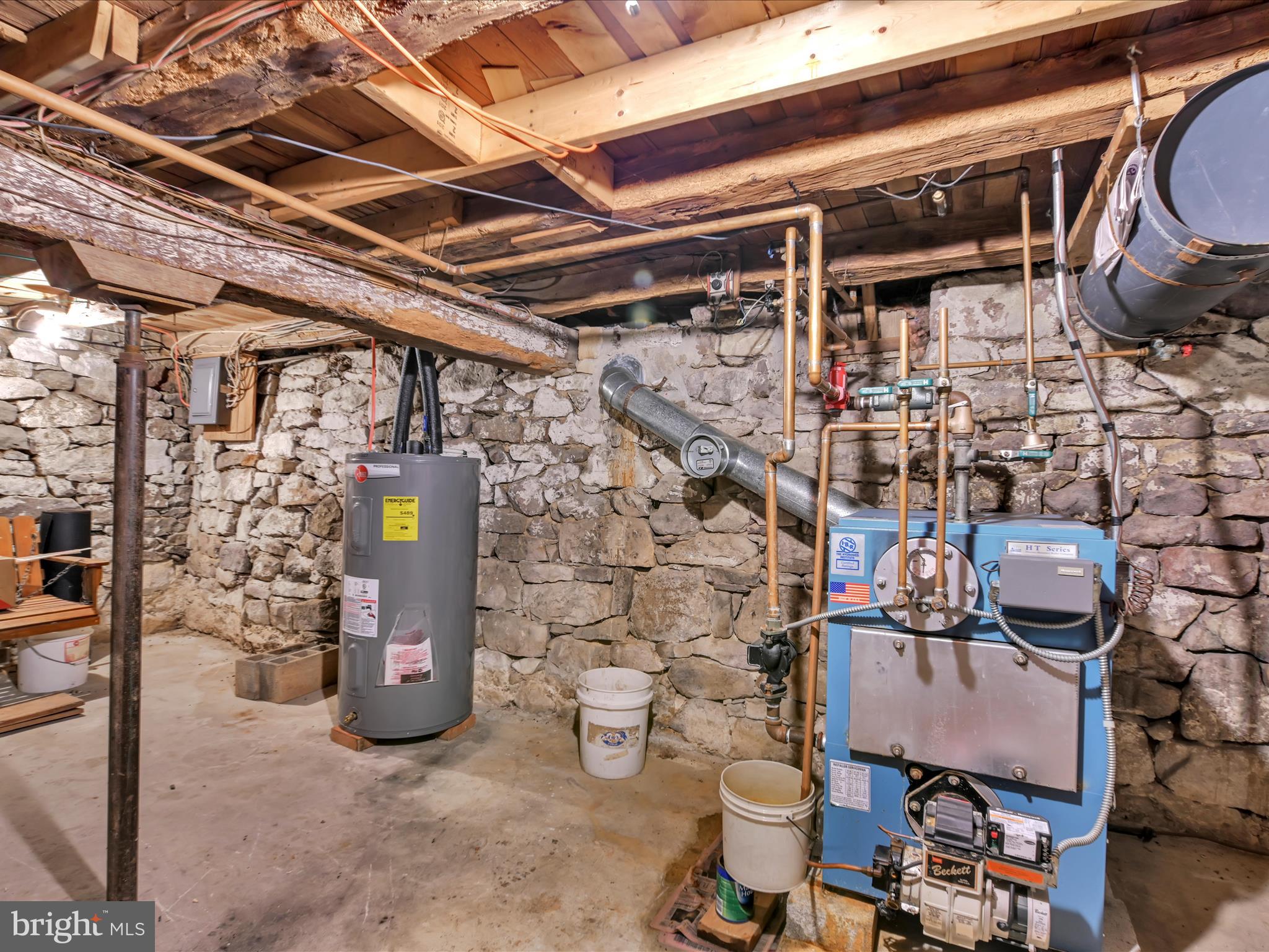 CLAY TOWNSHIP - Residential