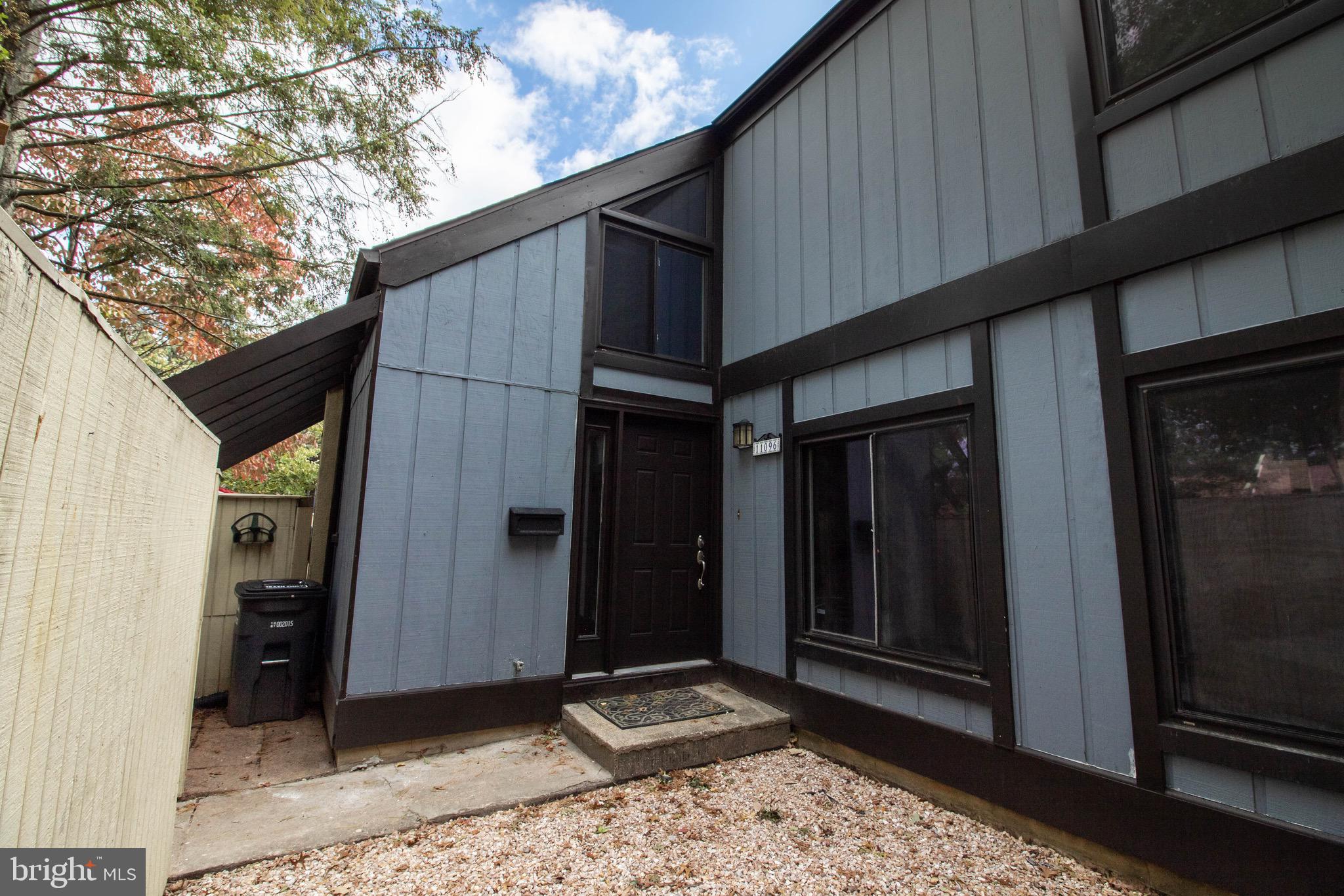 RESTON - Residential