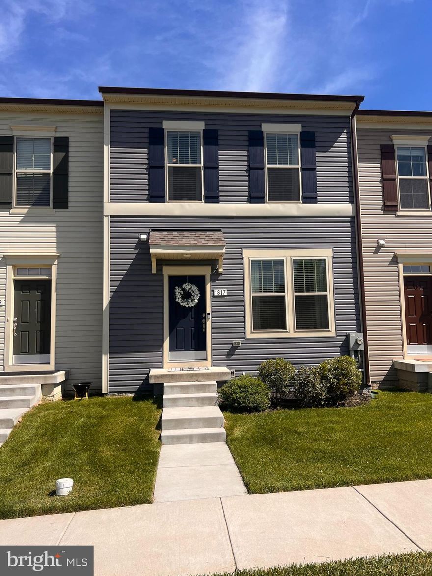 Beautiful, light-filled 4-year-young townhome offering 3 bedrooms and 2.5 baths in the desirable Tuscarora Creek neighborhood. This open-concept home features durable LVP flooring throughout the main level, a fully finished lower level offering additional flexible living space, and a spacious eat-in kitchen complete with a large island, perfect for entertaining and everyday living. The primary suite includes an ensuite bath. Two additional generously sized bedrooms are located down the hall along with a full bathroom and a convenient upper-level laundry room. Residents of Tuscarora Creek enjoy resort-style amenities, including a clubhouse, pool, scenic walking trails, and playgrounds. Ideally situated with convenient access to major commuter routes and just minutes from the vibrant shops, dining, and charm of downtown Frederick. Schedule your showing today!