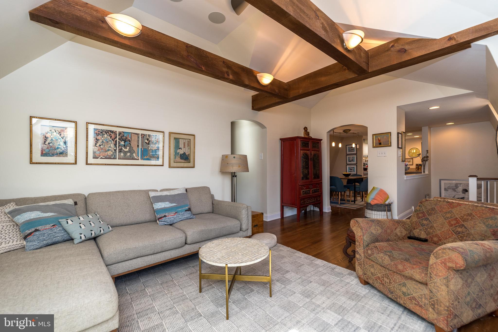 JENKINTOWN - Commercial Sale
