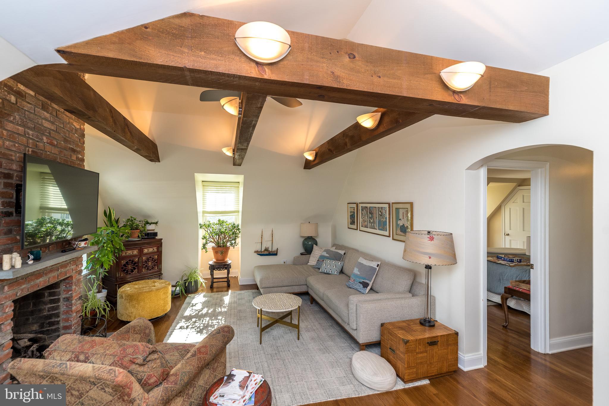 JENKINTOWN - Commercial Sale