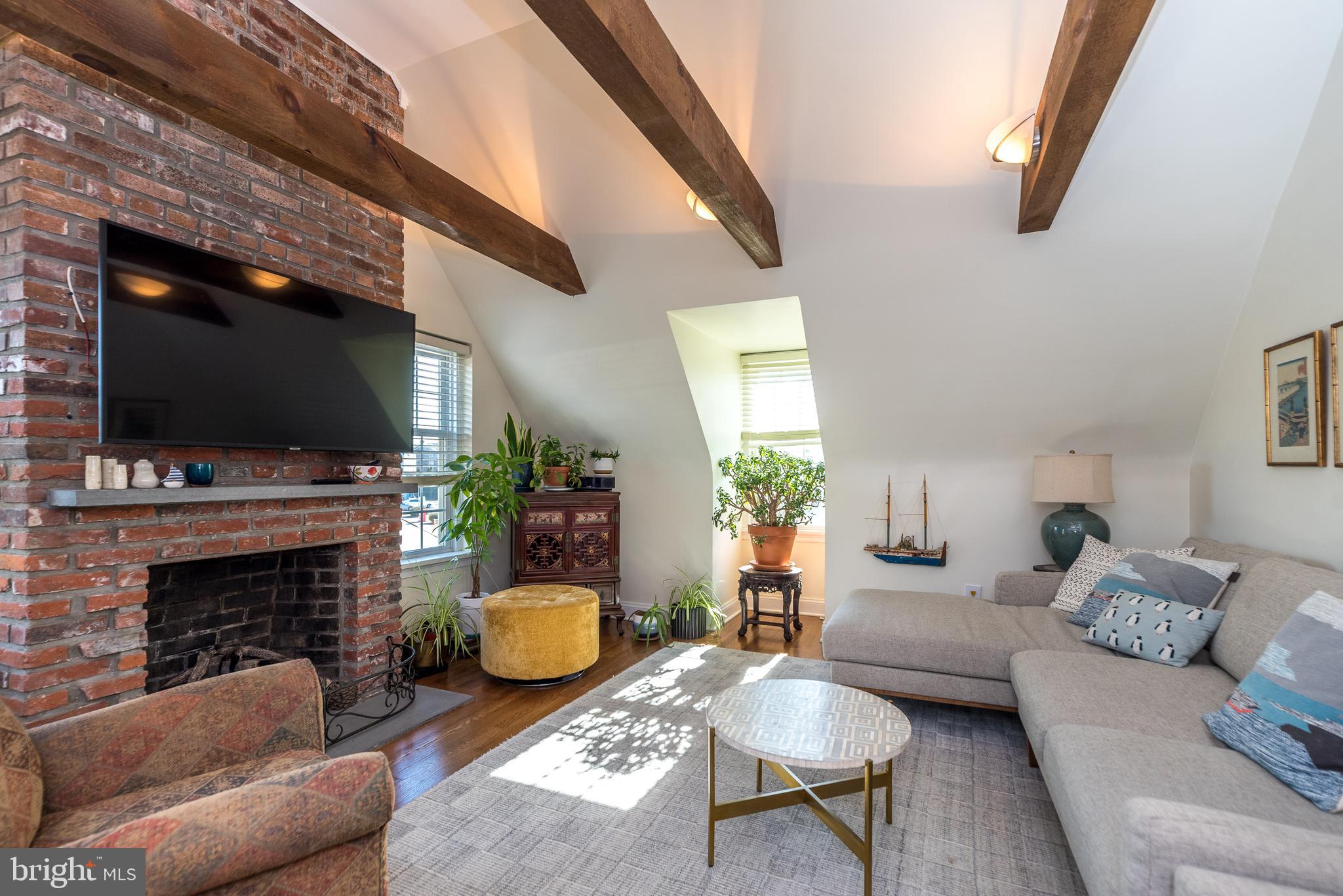 JENKINTOWN - Commercial Sale