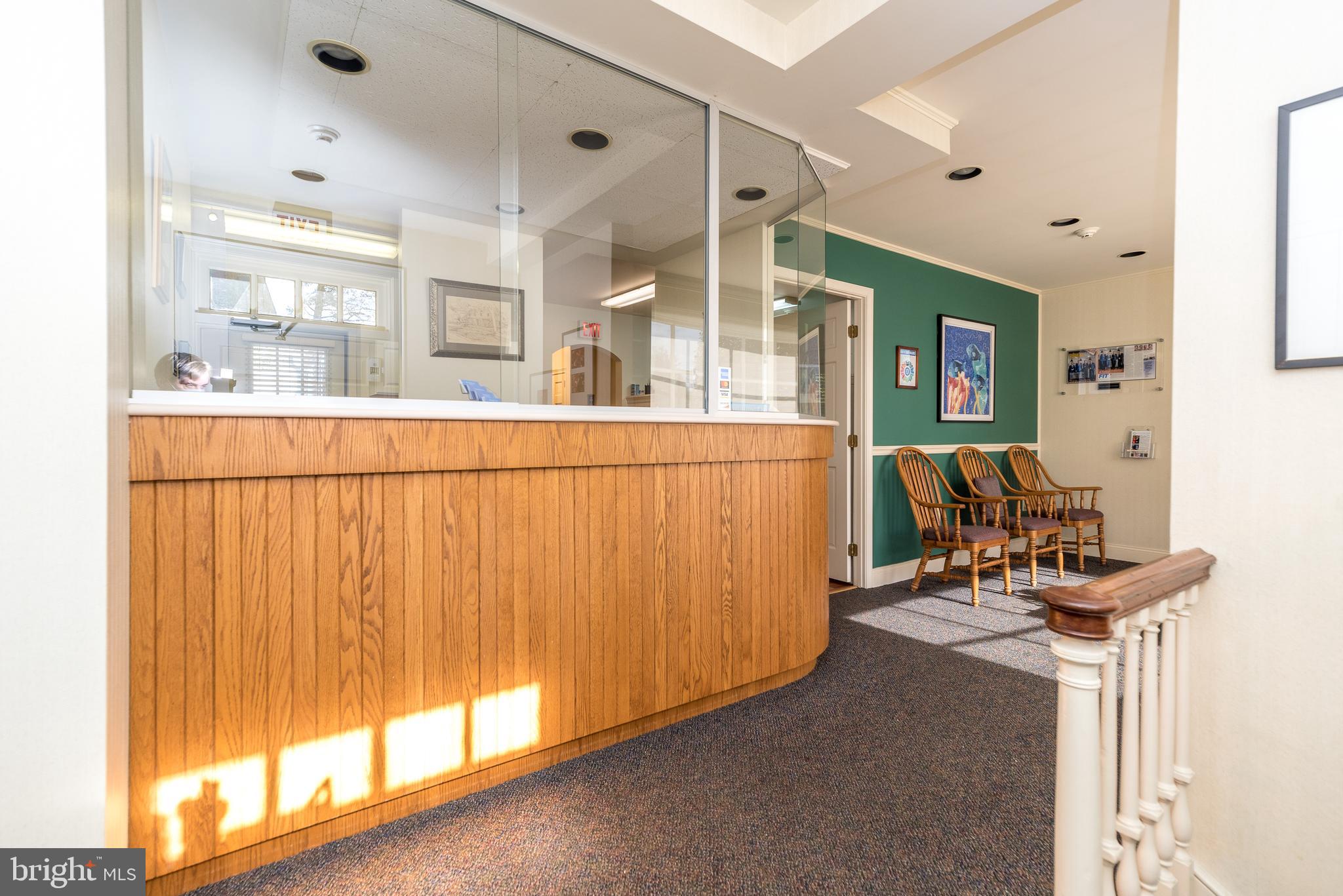 JENKINTOWN - Commercial Sale
