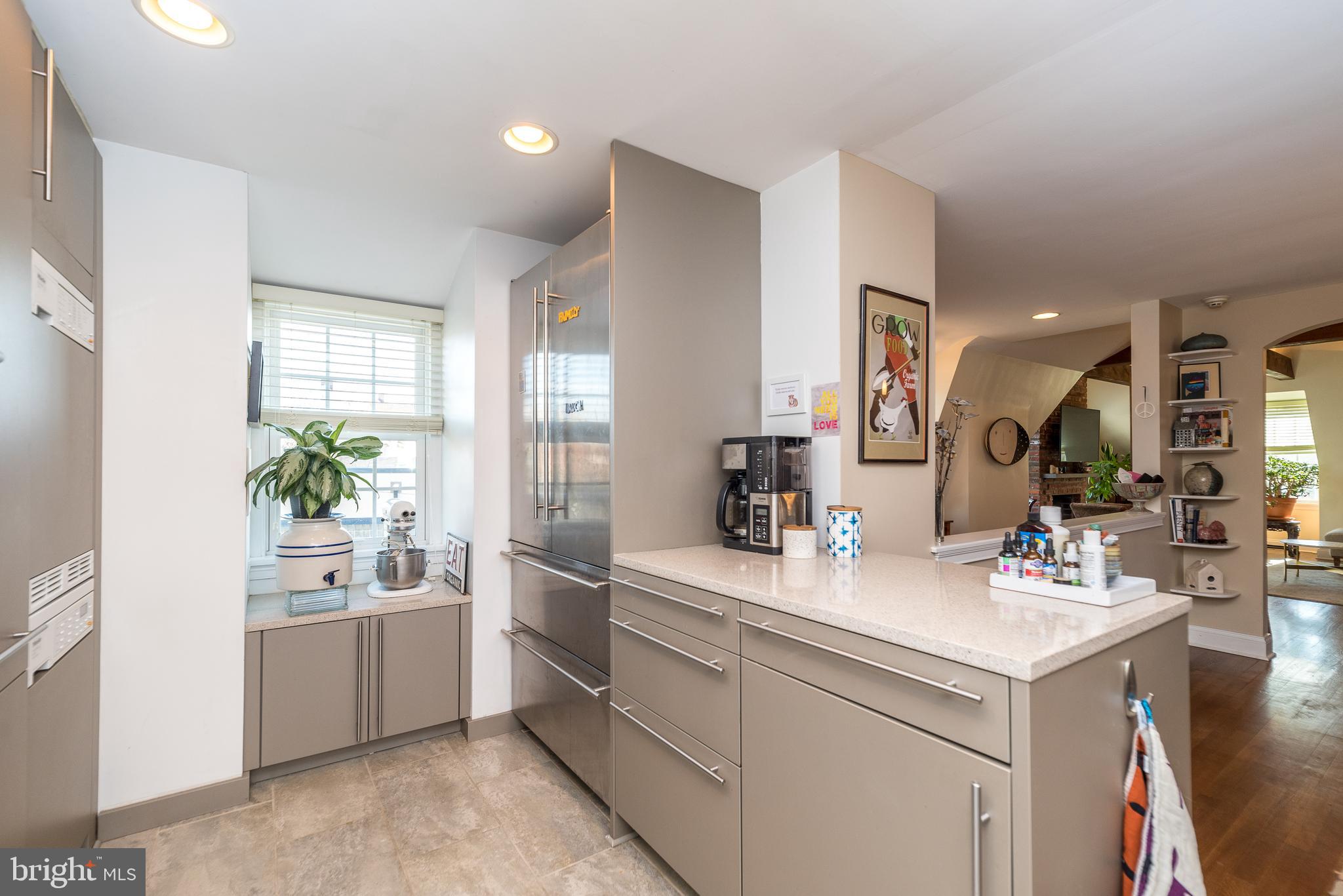JENKINTOWN - Commercial Sale