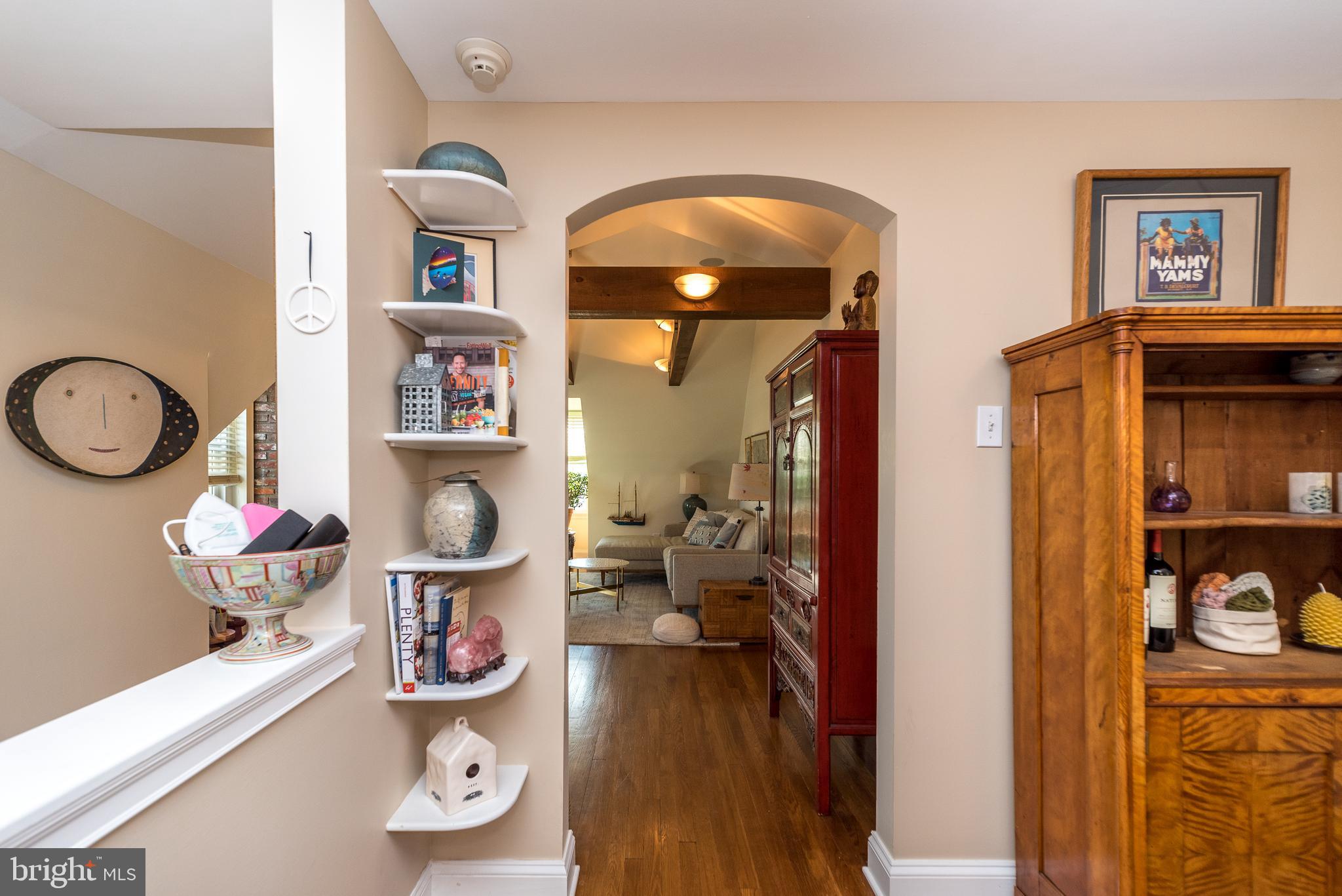 JENKINTOWN - Commercial Sale