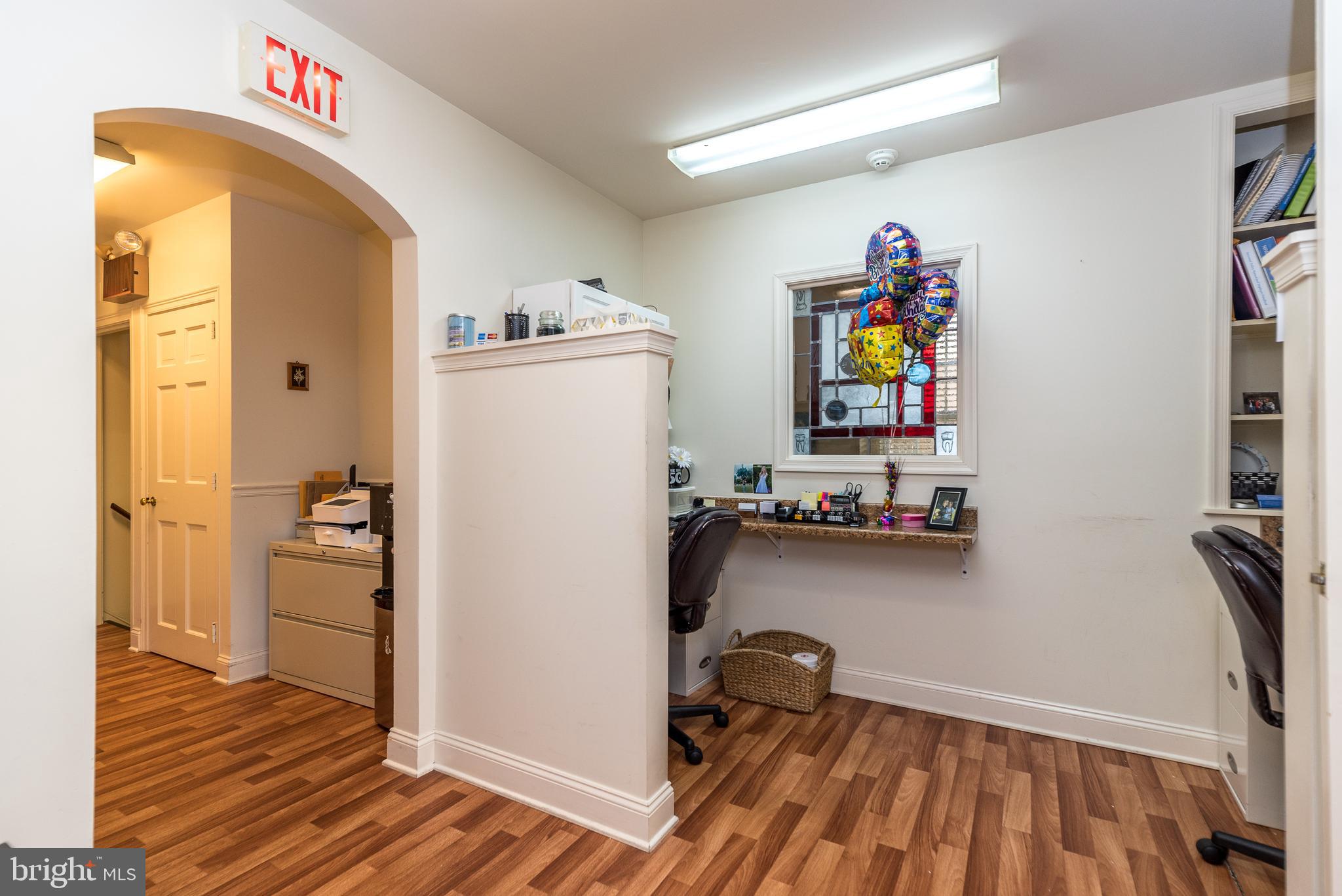 JENKINTOWN - Commercial Sale