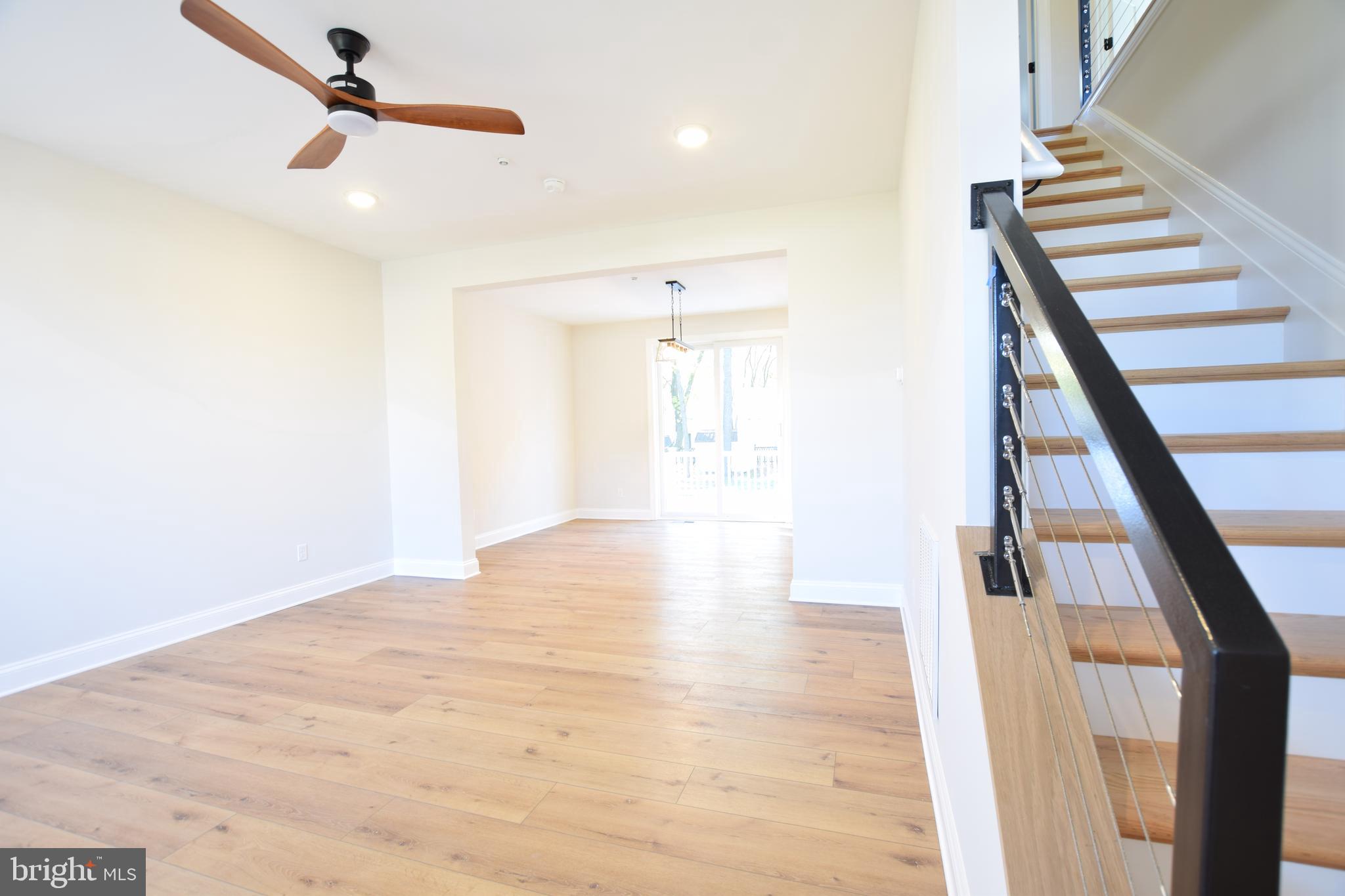 ROMANCOKE ON THE BAY - Residential