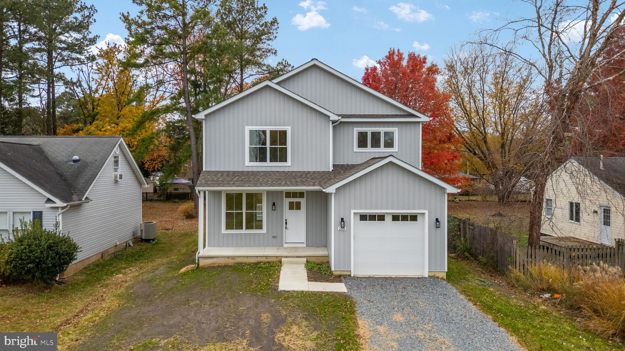 ROMANCOKE ON THE BAY - Residential