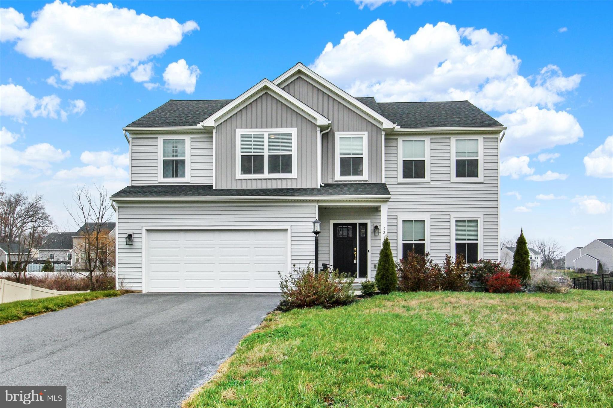 HAMPTON HEIGHTS - Residential
