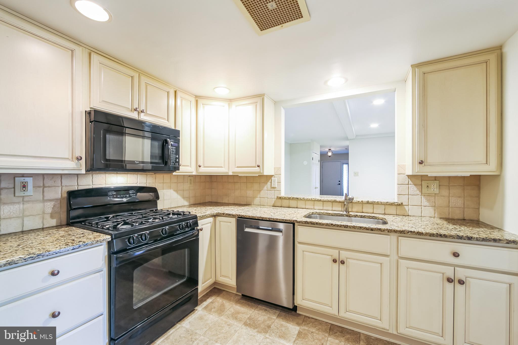 CHESTERBROOK - Residential Lease