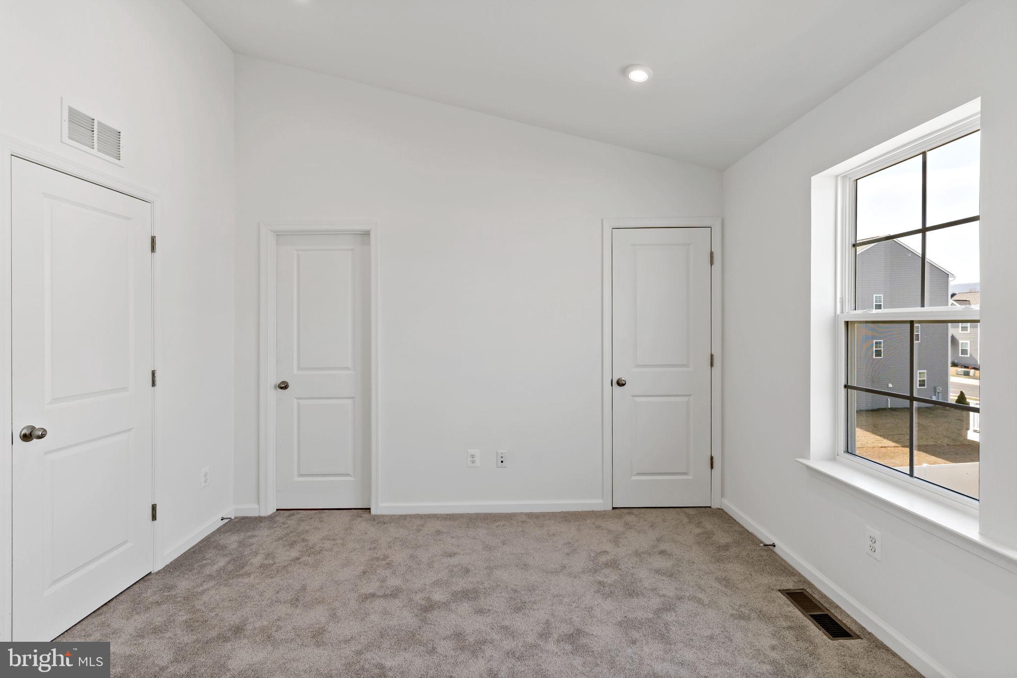 MARTINSBURG STATION - Residential