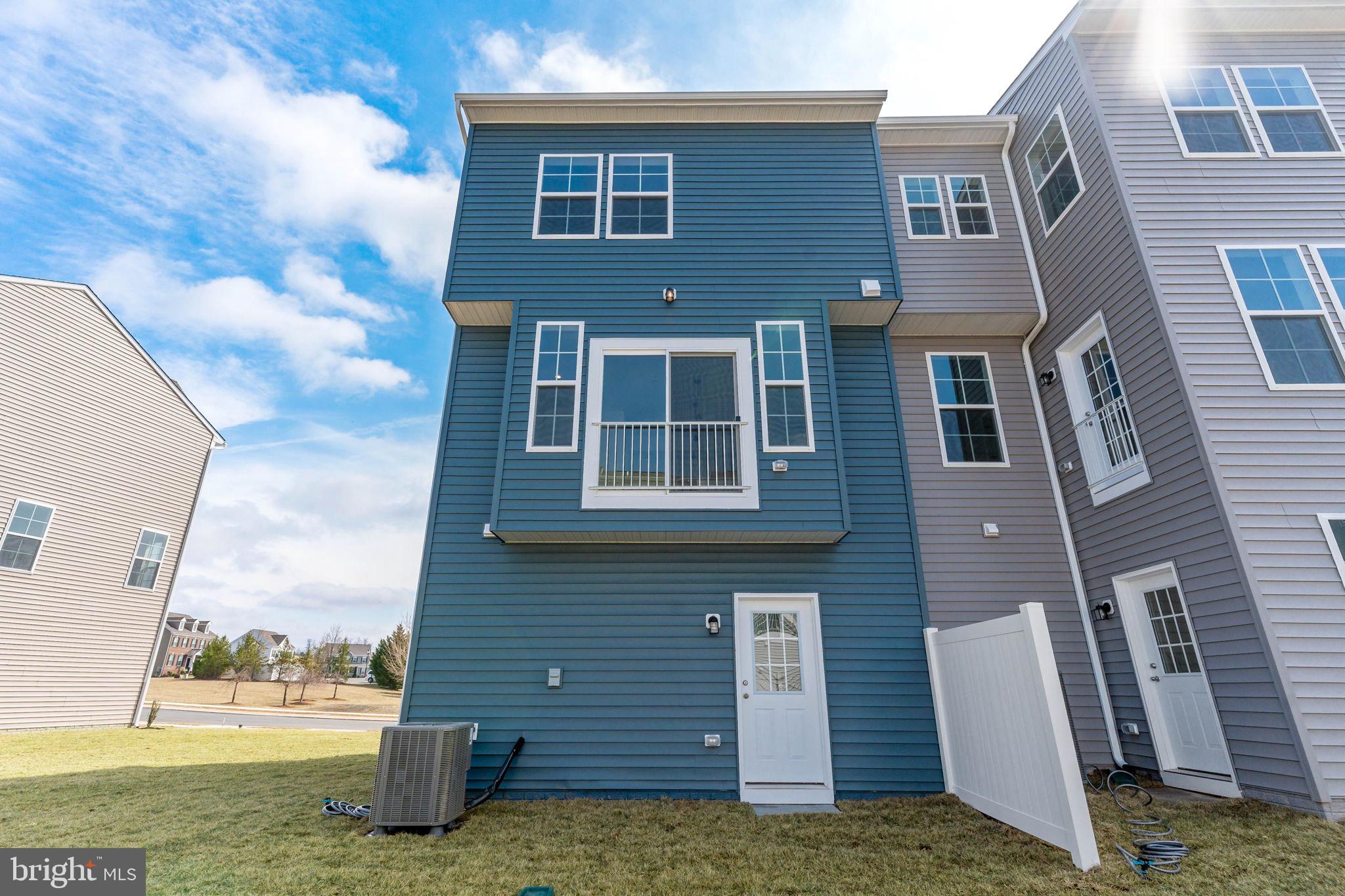 MARTINSBURG STATION - Residential