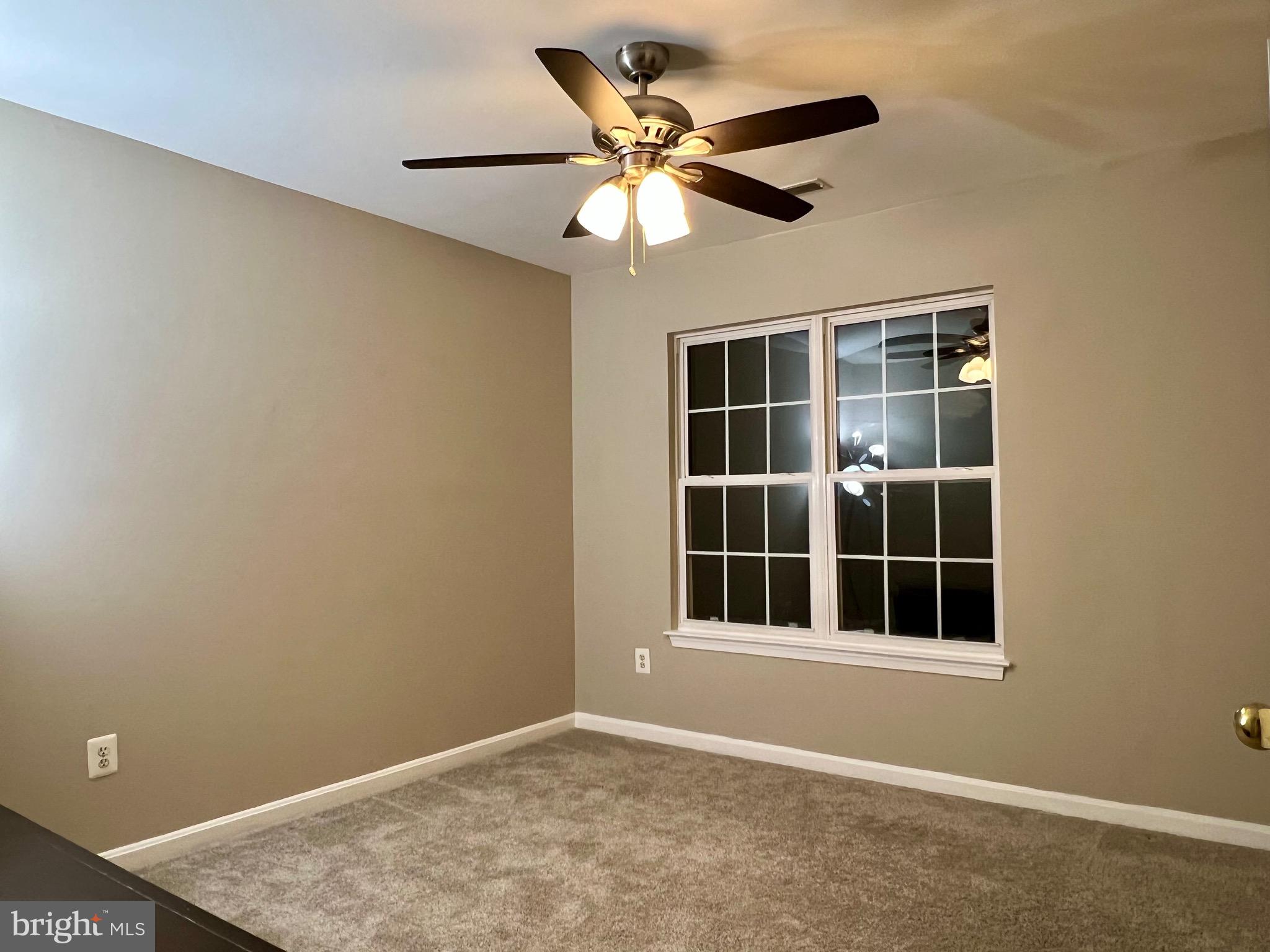 CENTRE RIDGE - Residential