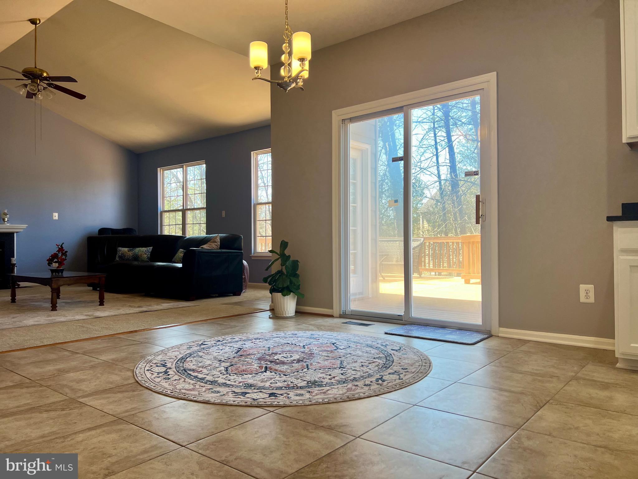 CENTRE RIDGE - Residential