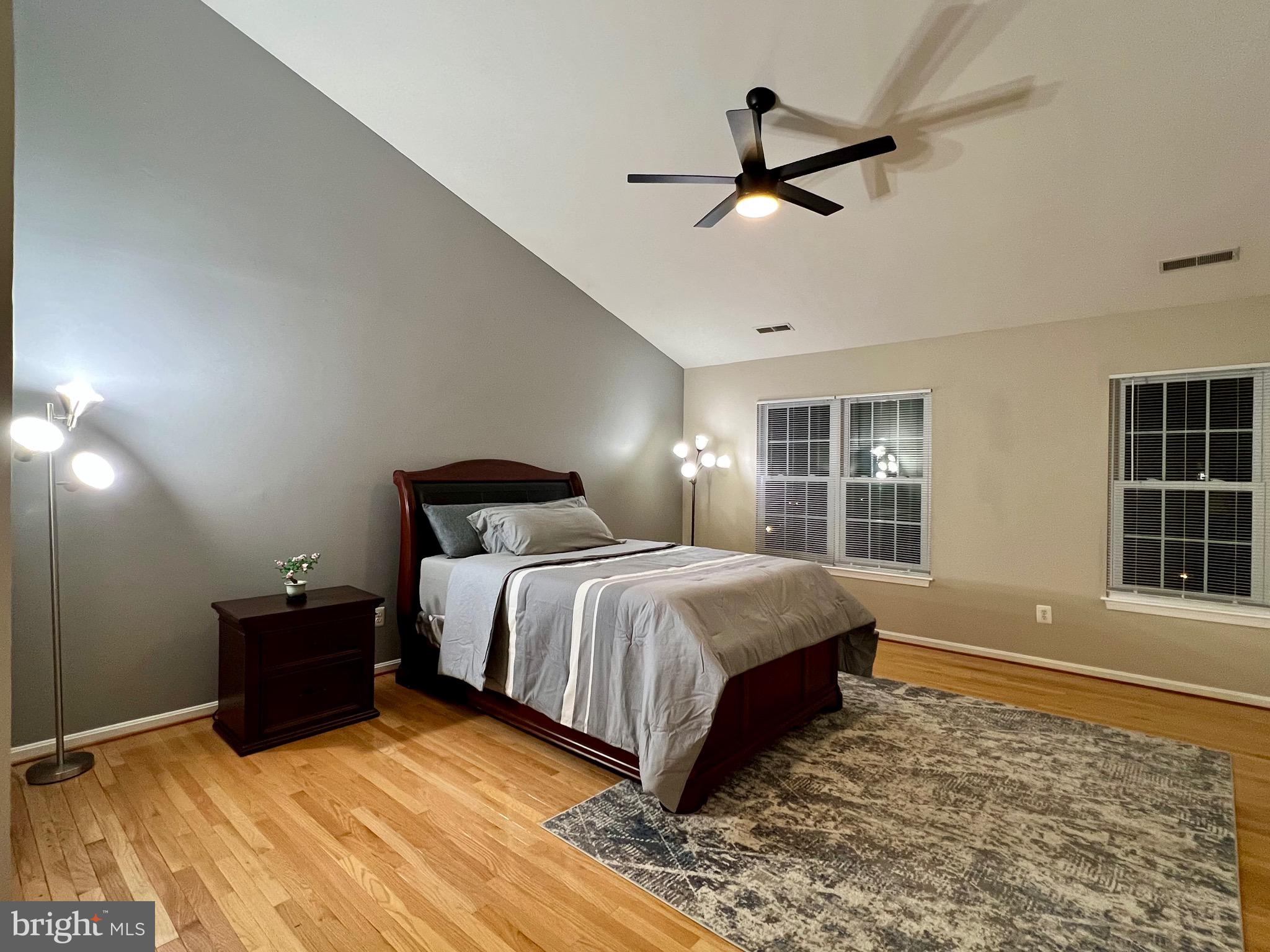 CENTRE RIDGE - Residential