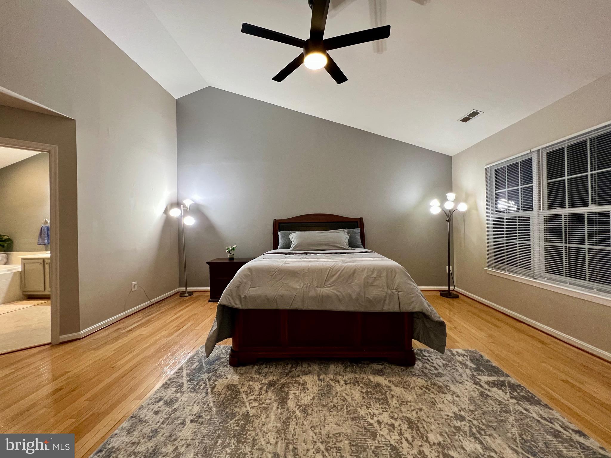 CENTRE RIDGE - Residential