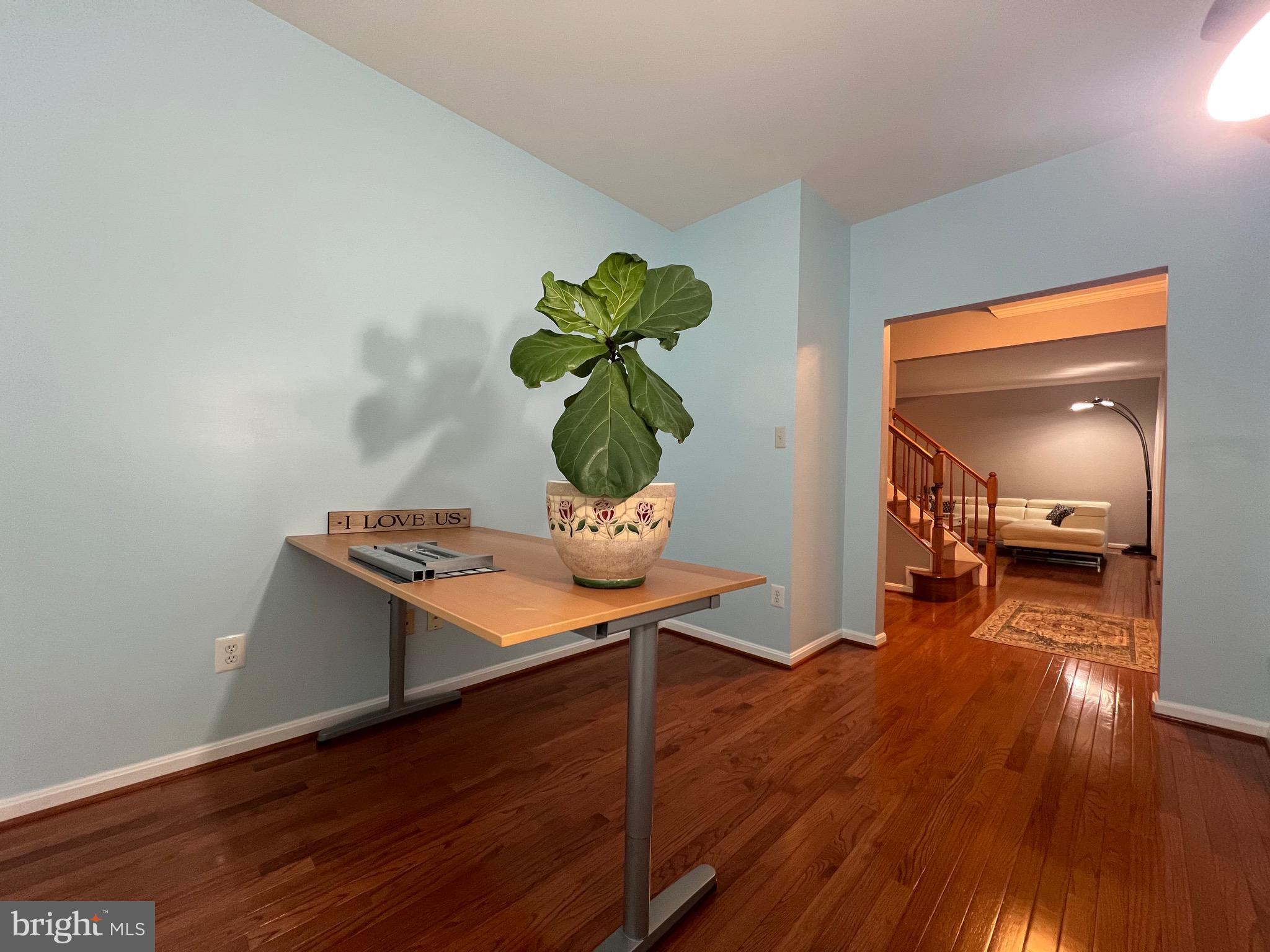 CENTRE RIDGE - Residential