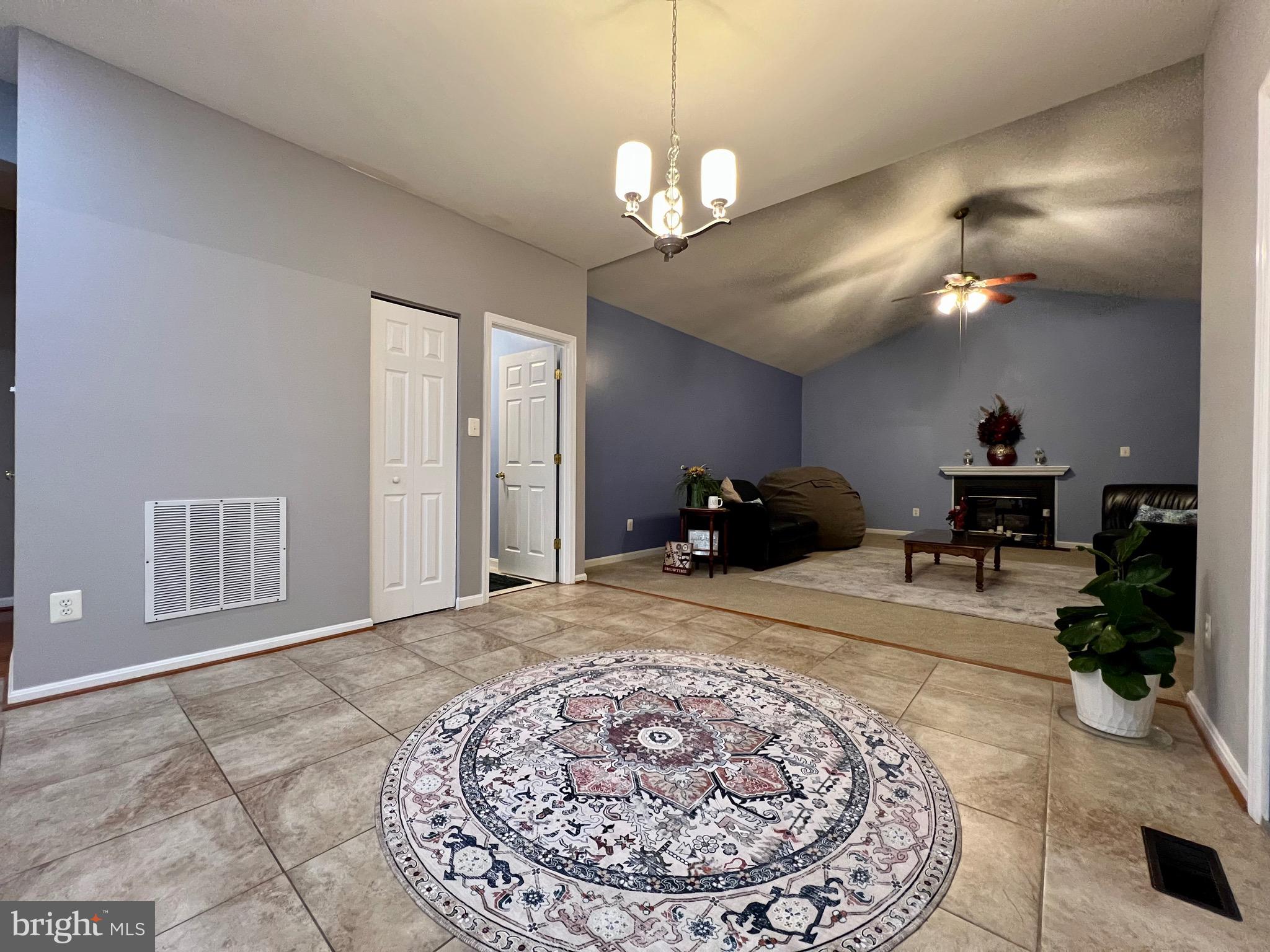 CENTRE RIDGE - Residential