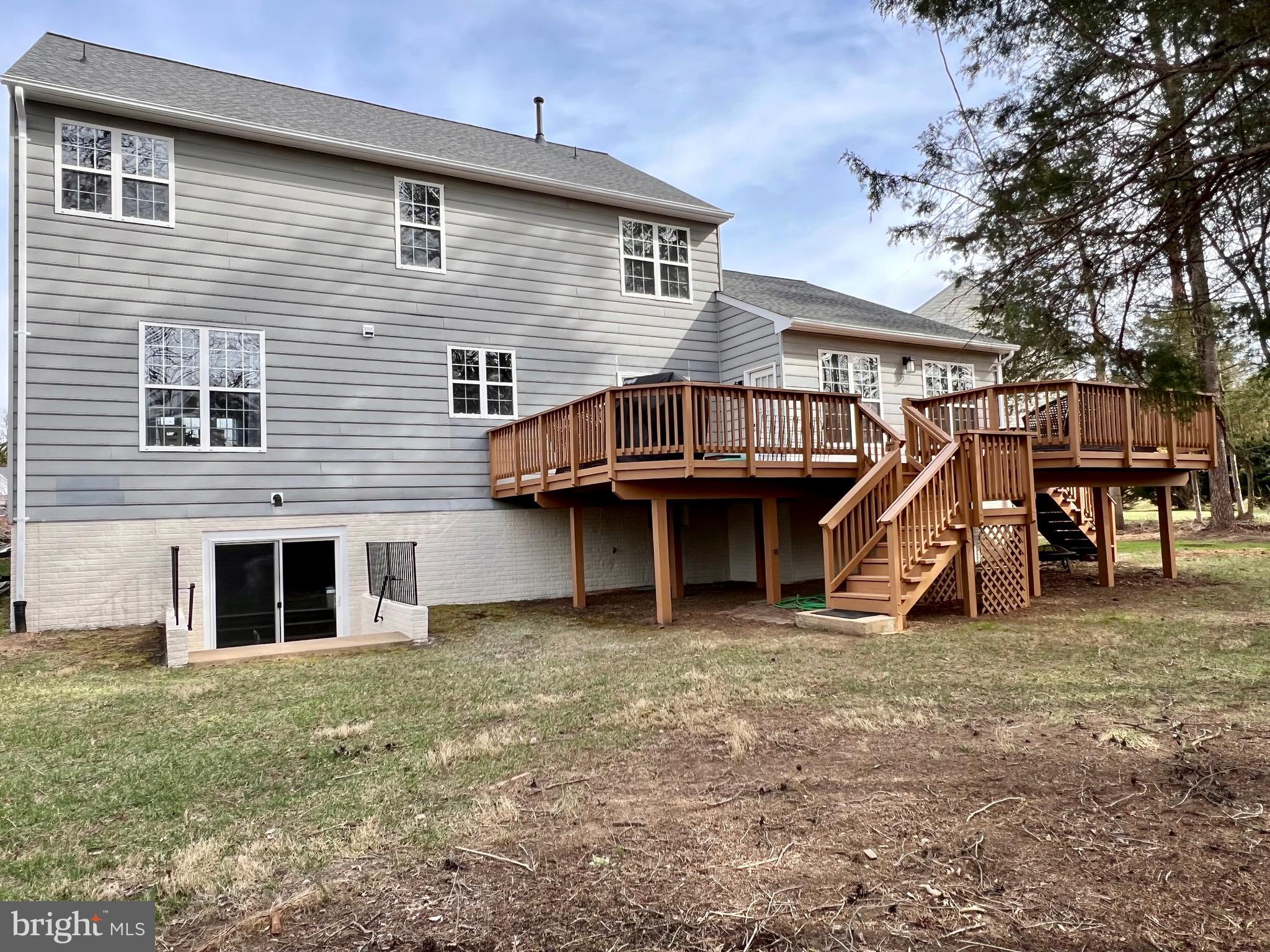 CENTRE RIDGE - Residential