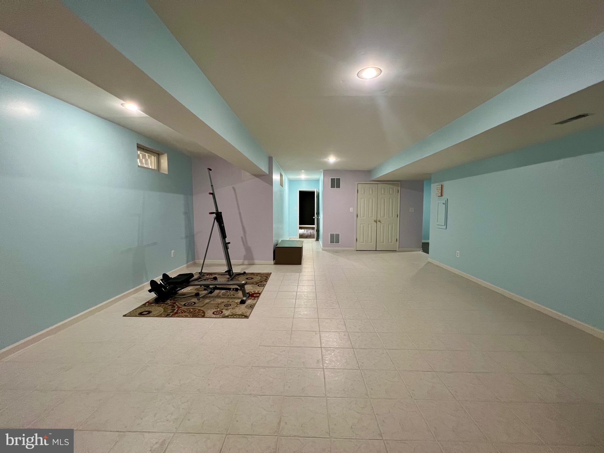 CENTRE RIDGE - Residential