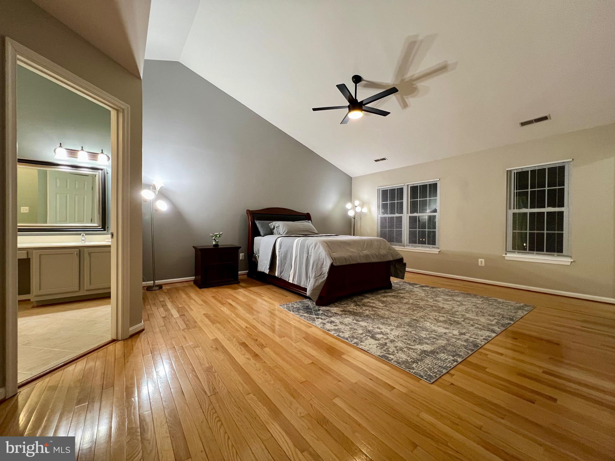 CENTRE RIDGE - Residential