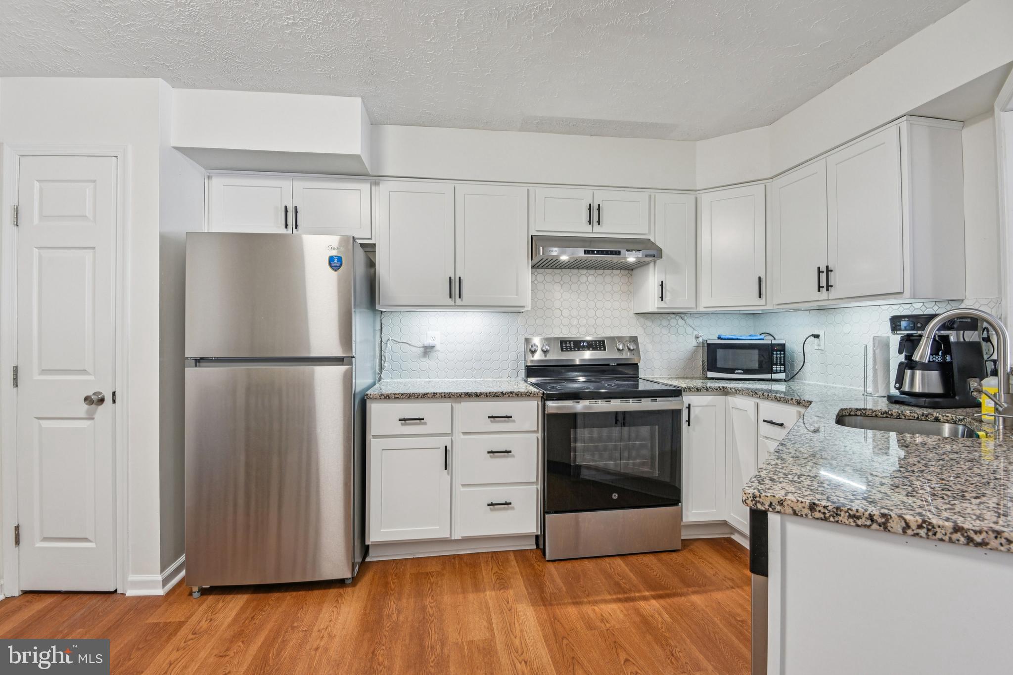 THE VILLAGE SOUTHFIELD - Residential