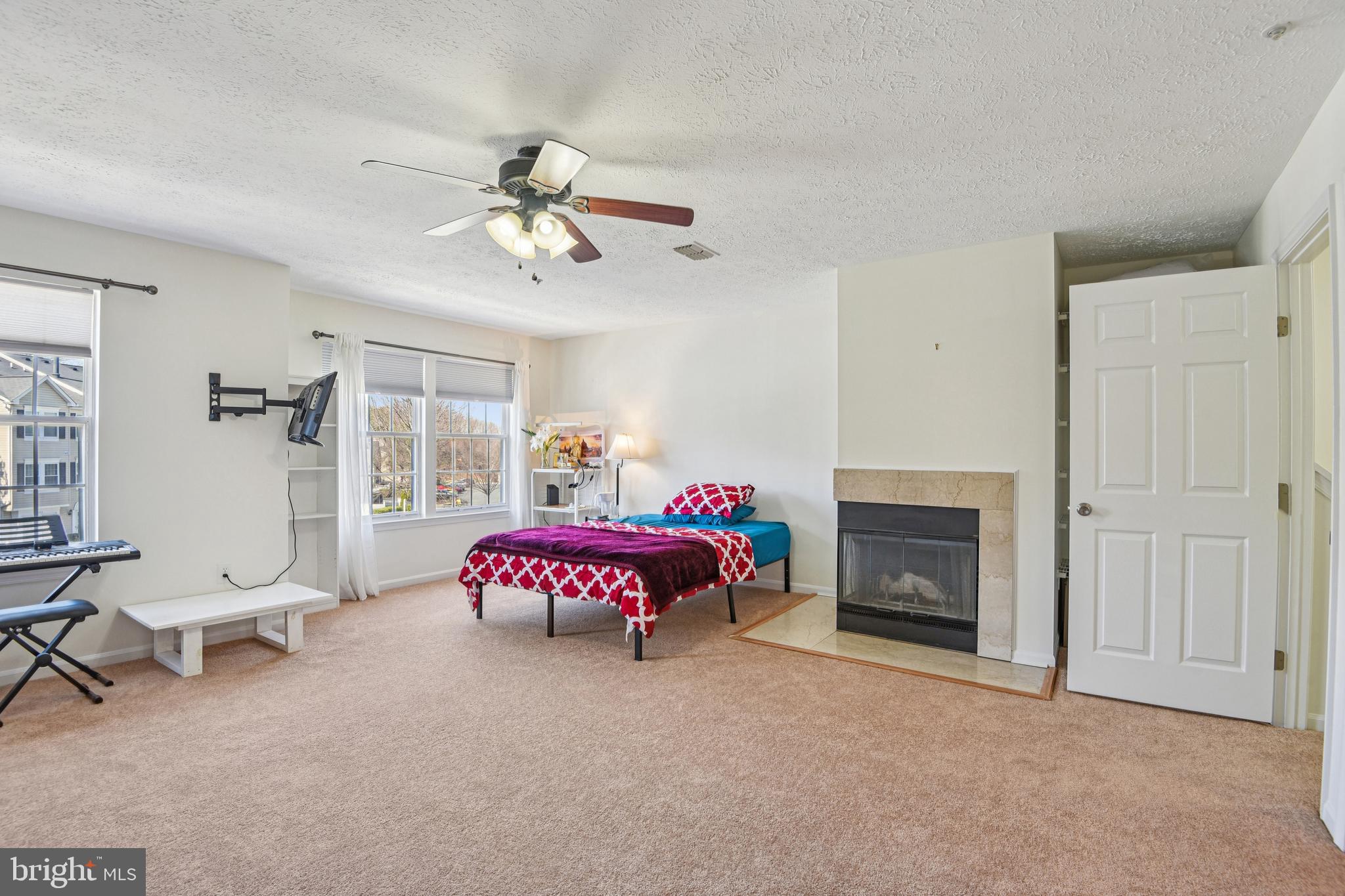 THE VILLAGE SOUTHFIELD - Residential