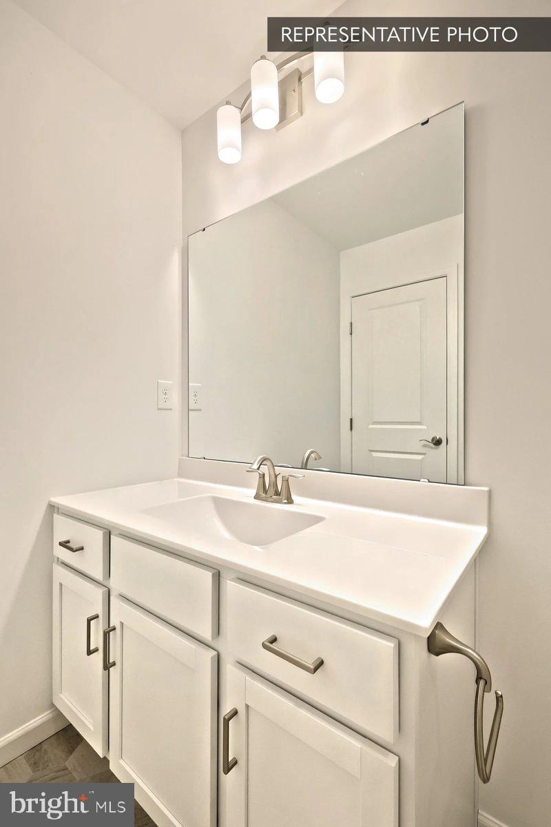 ELIZABETH VILLAGE - Residential