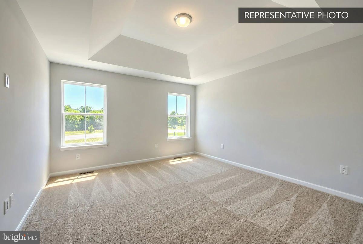 ELIZABETH VILLAGE - Residential