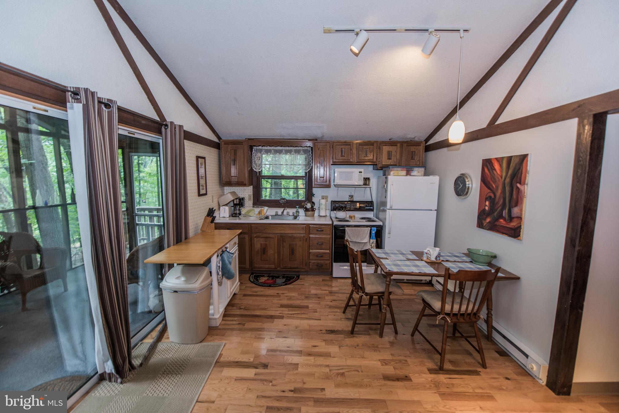 SLEEPY HOLLOW - Residential