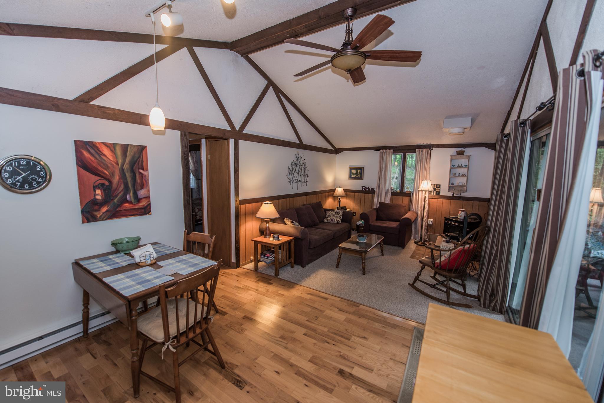 SLEEPY HOLLOW - Residential