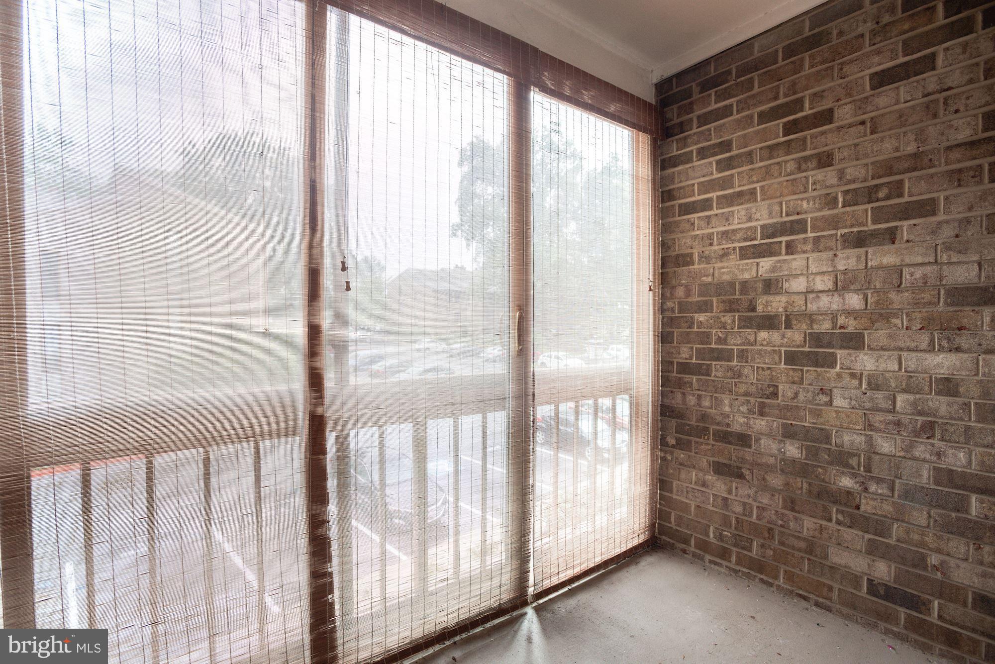 CROSS FOX - Residential