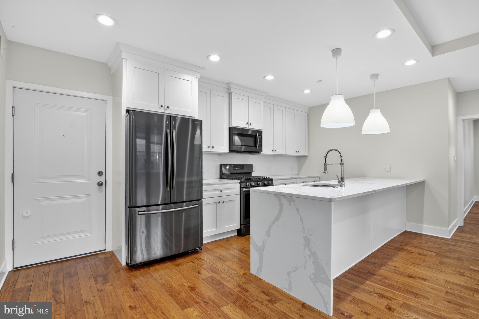 FISHTOWN - Residential Lease