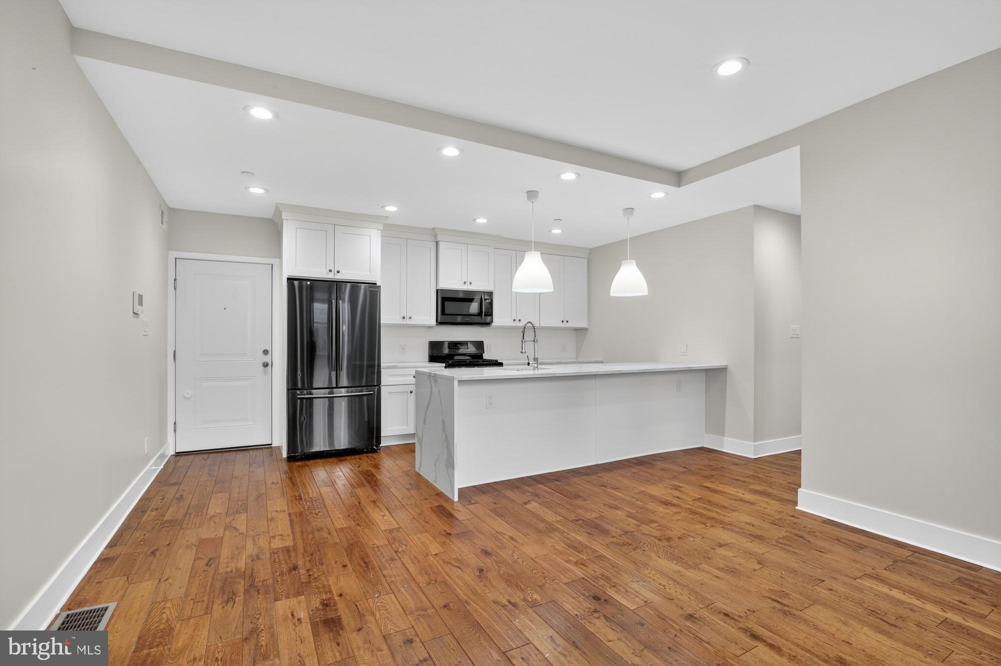 FISHTOWN - Residential Lease