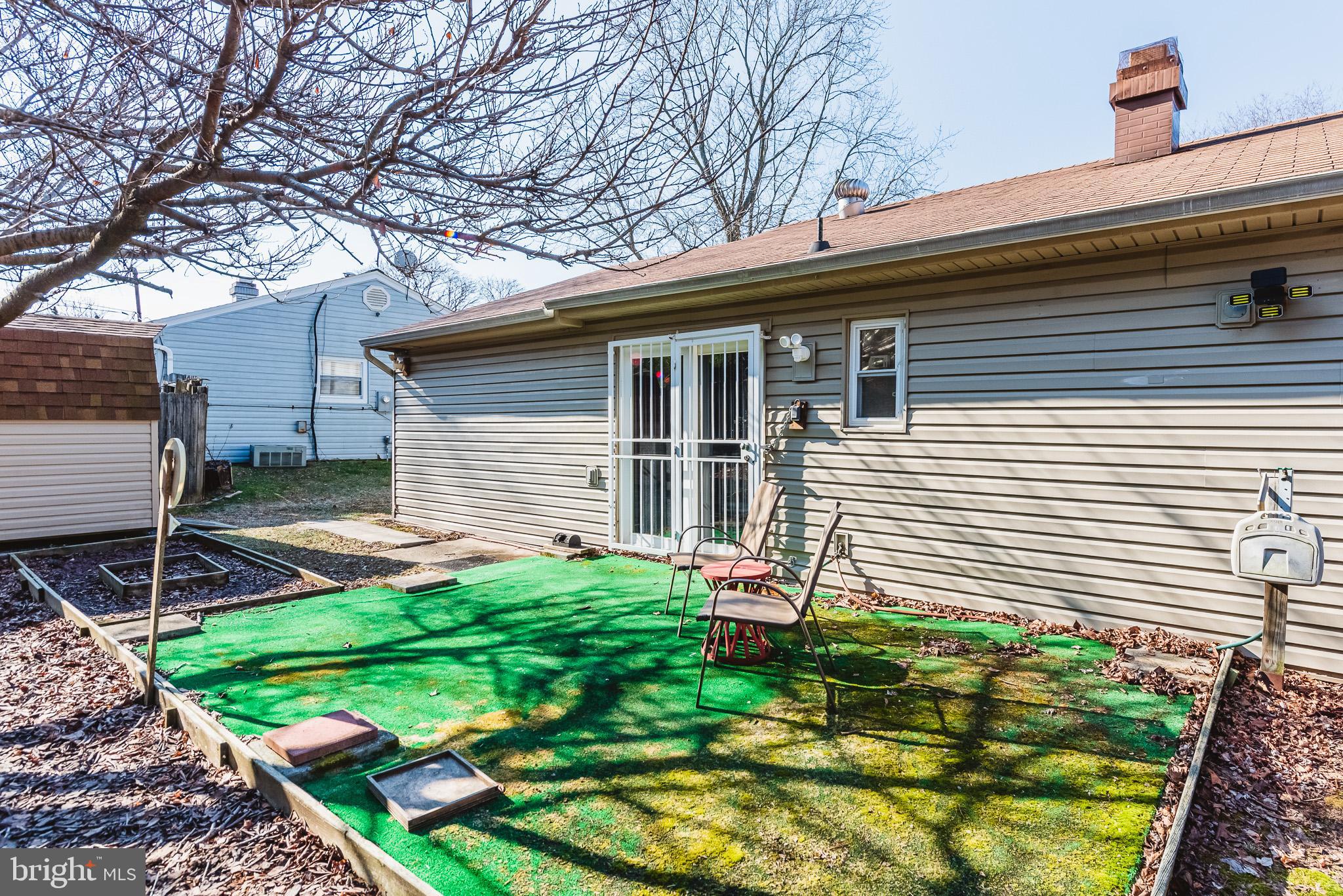 EDGE MEAD - Residential