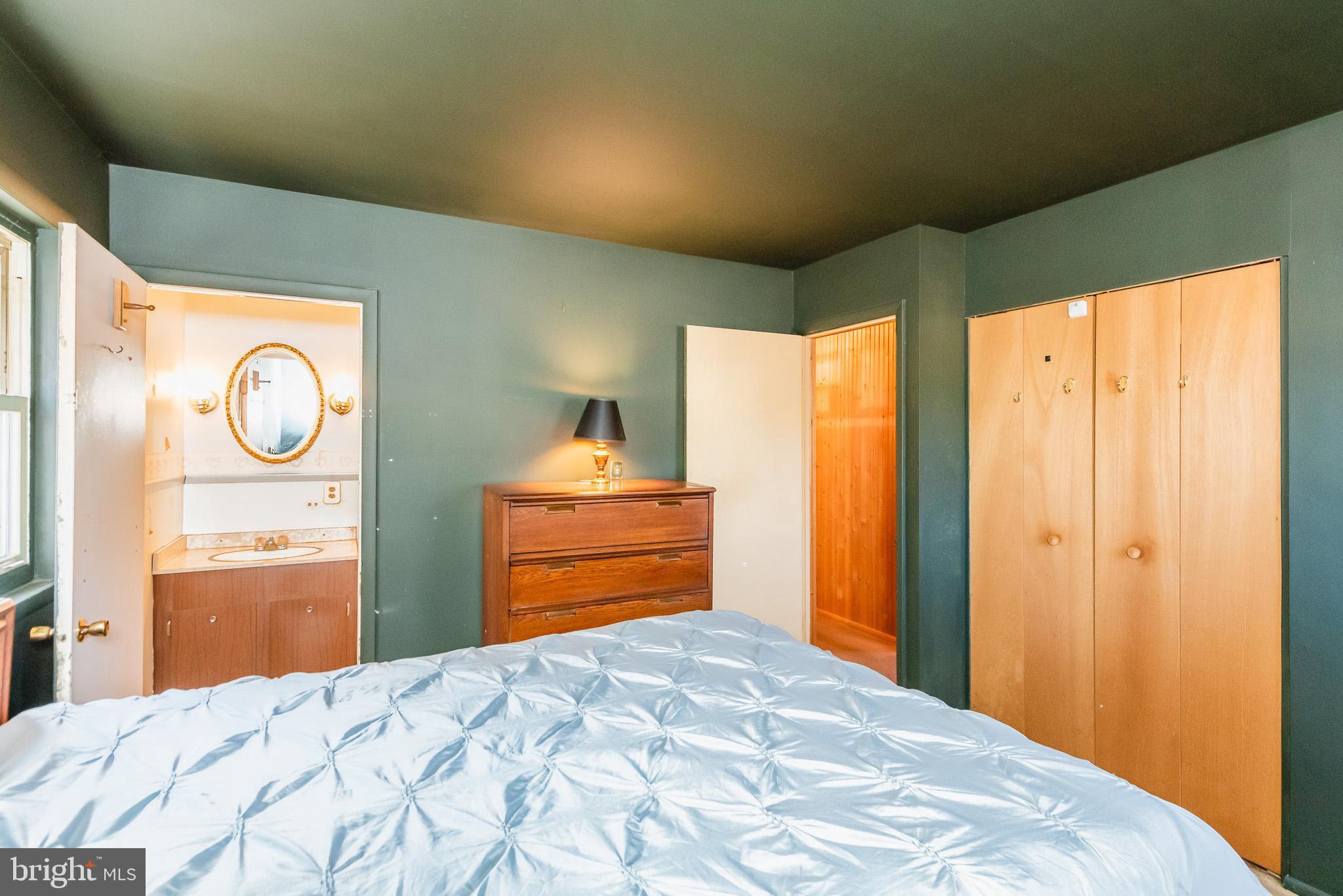 EDGE MEAD - Residential