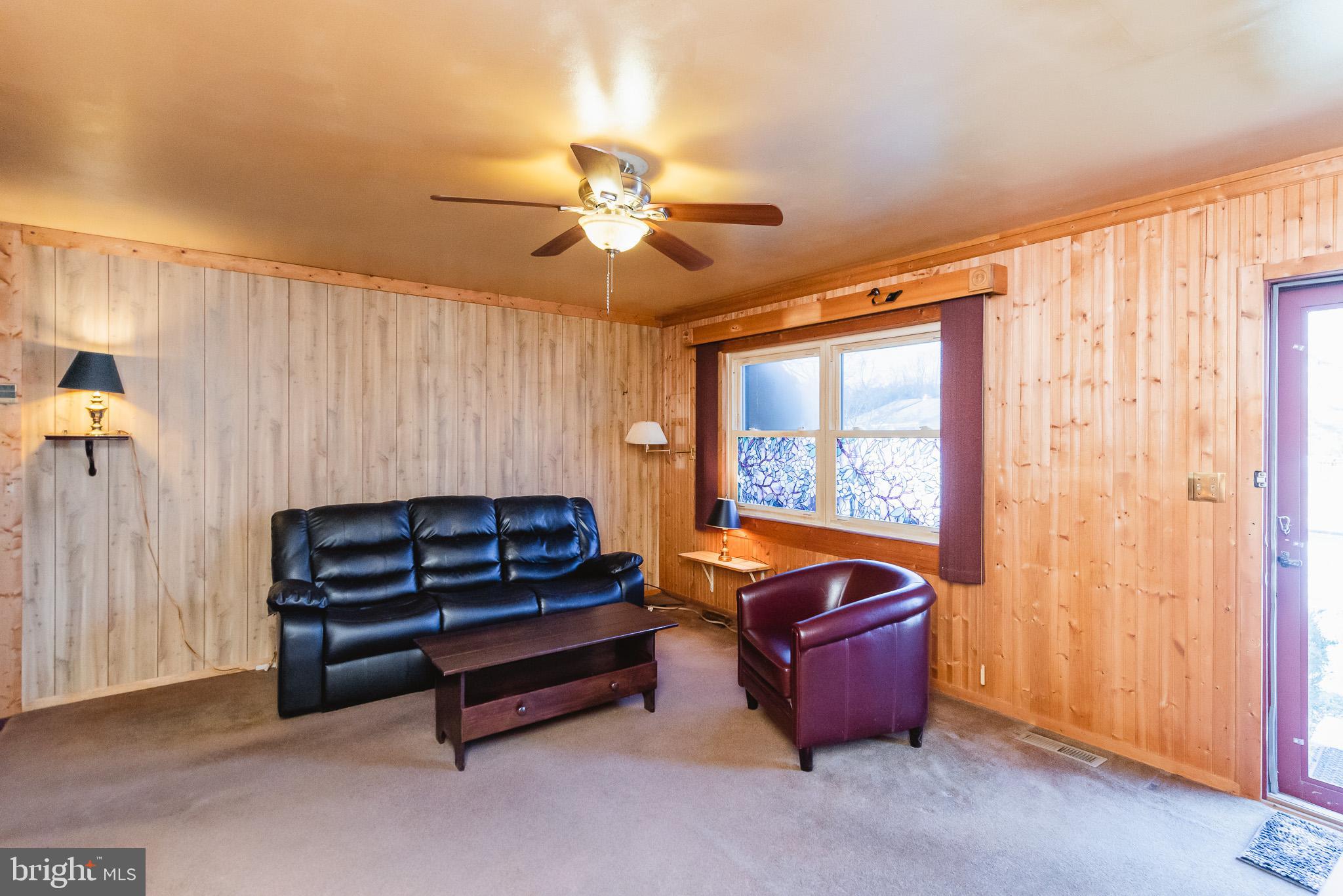 EDGE MEAD - Residential